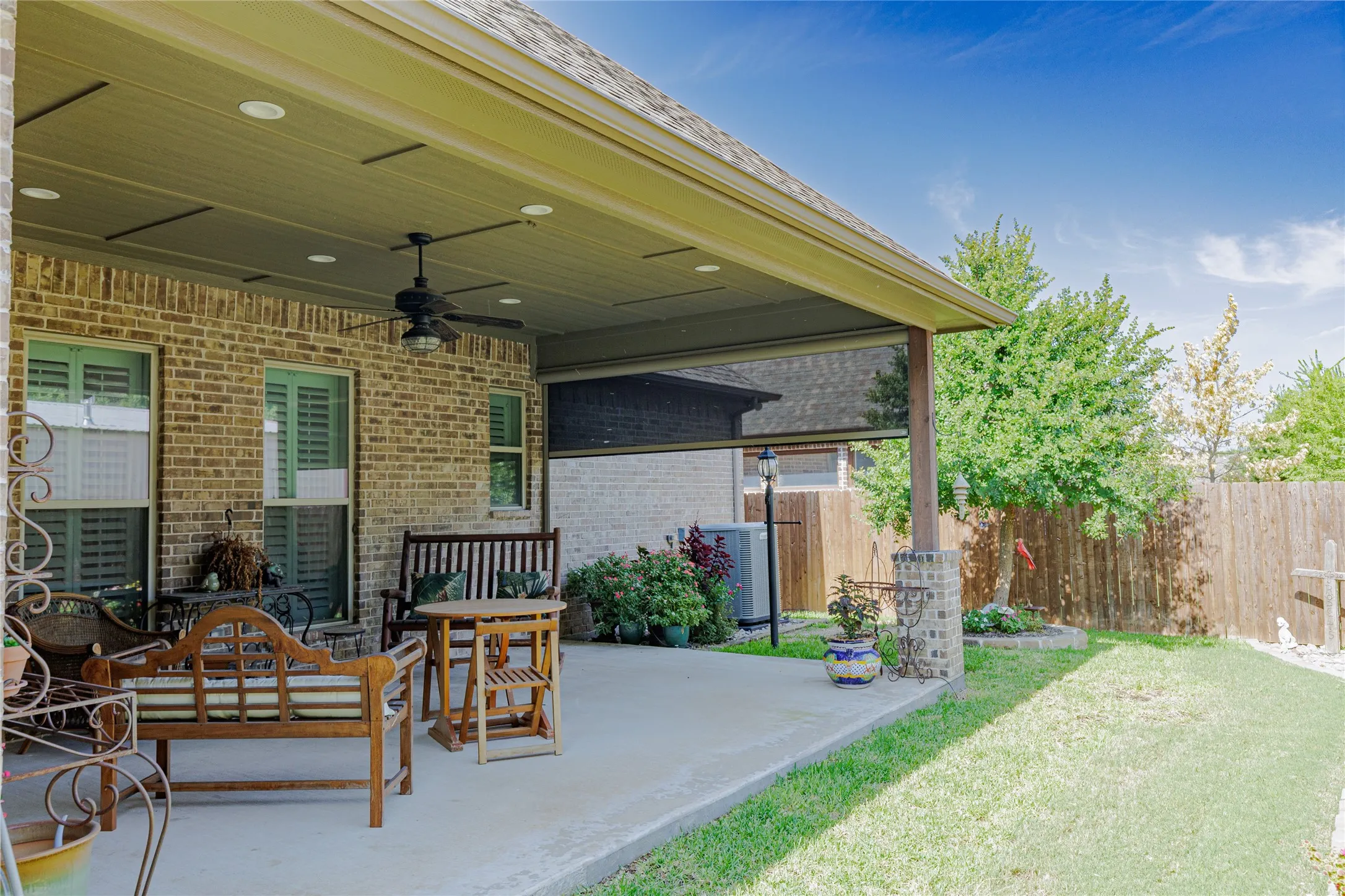 Single Family Residence For Sale in Wise County , 213 Windy Glen Drive, Decatur, Texas 76234, 3 Bedroom, 2 Bathroom, 2 Garage spaces, 2,531 Sqft, built in 2021, mls#21353777, Real Estate Agent in Decatur, Homes For Sale in Wise county, Homes For Sale in Decatur, Realtor in Decatur Texas, Real Estate Brokerage Independent Realty Texas, Luminita Cordes Realtor