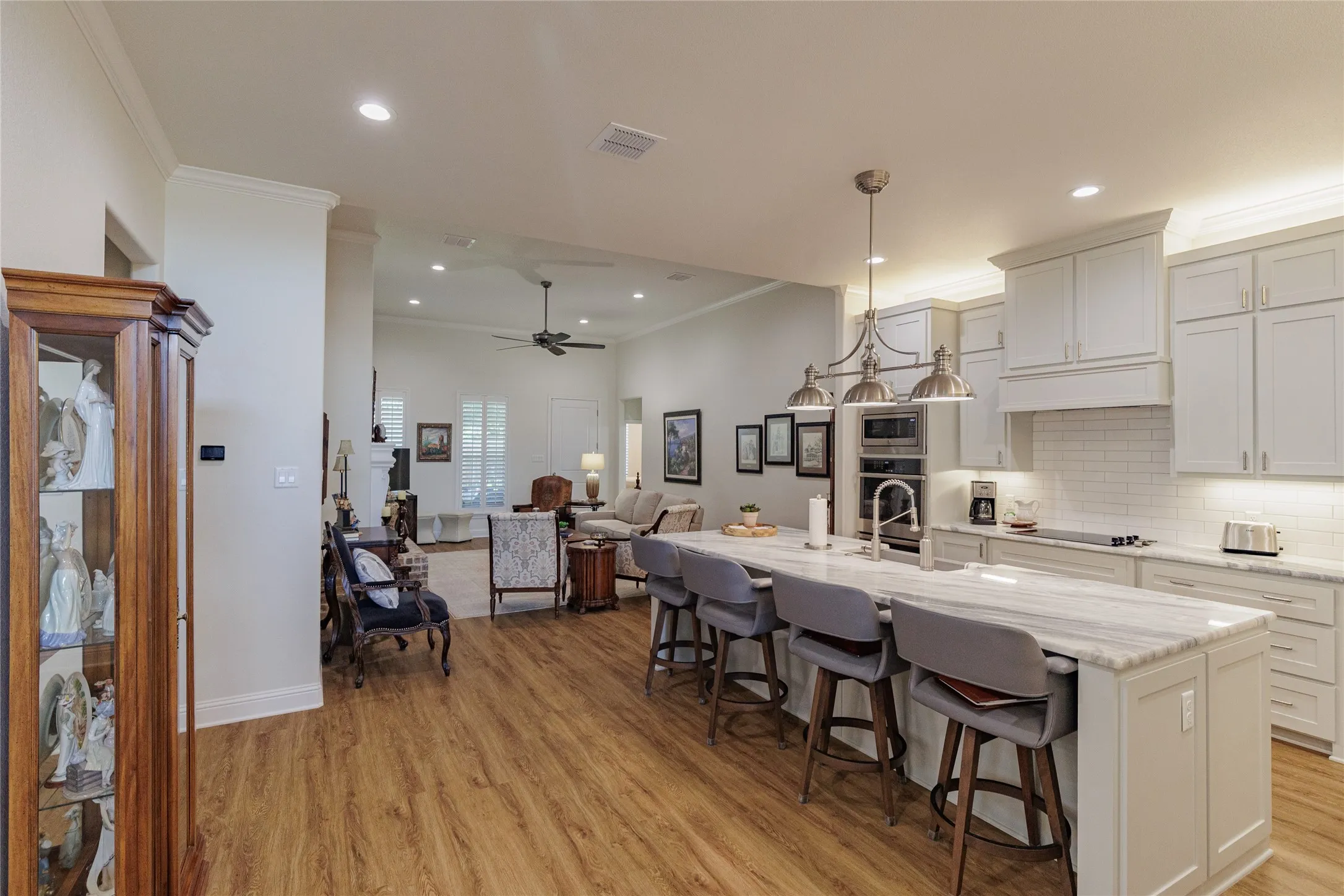 Single Family Residence For Sale in Wise County , 213 Windy Glen Drive, Decatur, Texas 76234, 3 Bedroom, 2 Bathroom, 2 Garage spaces, 2,531 Sqft, built in 2021, mls#21353777, Real Estate Agent in Decatur, Homes For Sale in Wise county, Homes For Sale in Decatur, Realtor in Decatur Texas, Real Estate Brokerage Independent Realty Texas, Luminita Cordes Realtor