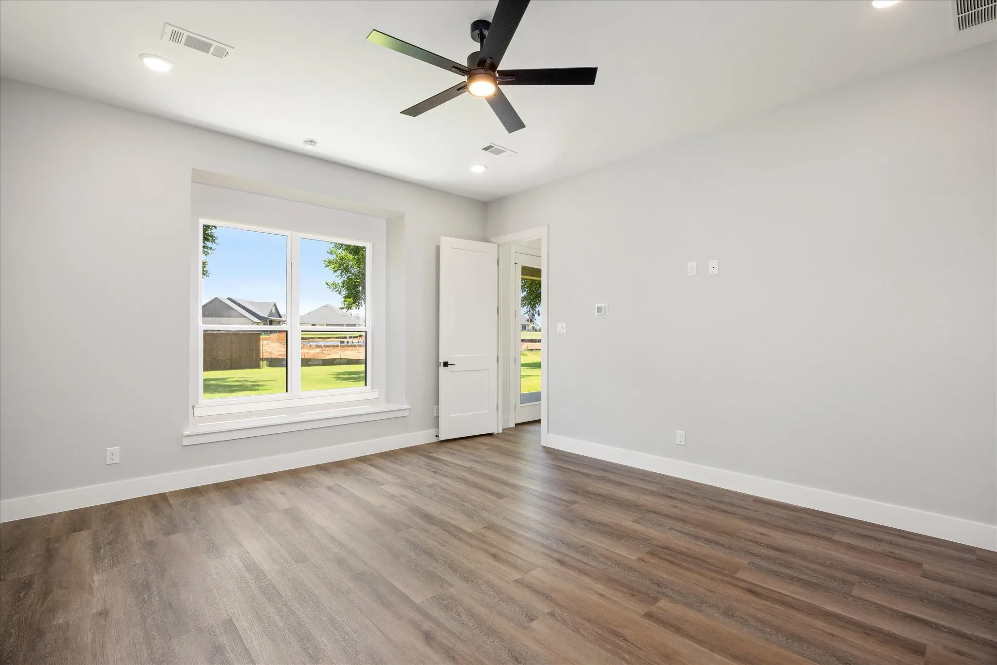 Single Family Residence For Sale in Hood County , 2180 Middlewood Circle, Granbury, Texas 76049, 4 Bedroom, 4 Bathroom, 3 Garage spaces, 2,910 Sqft, built in 2026, mls#21355826, Real Estate Agent in Granbury, Homes For Sale in Hood county, Homes For Sale in Granbury, Realtor in Granbury Texas, Real Estate Brokerage Independent Realty Texas, Luminita Cordes Realtor