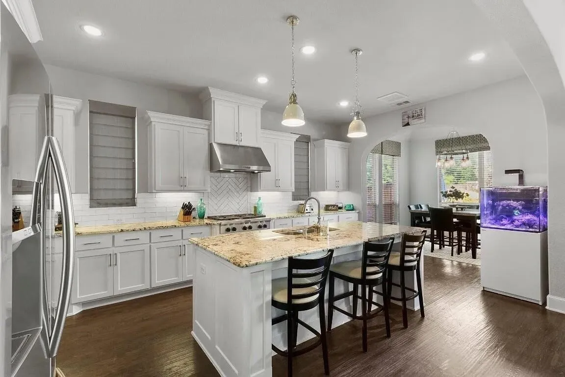 Single Family Residence For Sale in Denton County , 3516 Ophel Way, Flower Mound, Texas 75028, 5 Bedroom, 7 Bathroom, 3 Garage spaces, 4,615 Sqft, built in 2016, mls#21355955, Real Estate Agent in Flower Mound, Homes For Sale in Denton county, Homes For Sale in Flower Mound, Realtor in Flower Mound Texas, Real Estate Brokerage Independent Realty Texas, Luminita Cordes Realtor