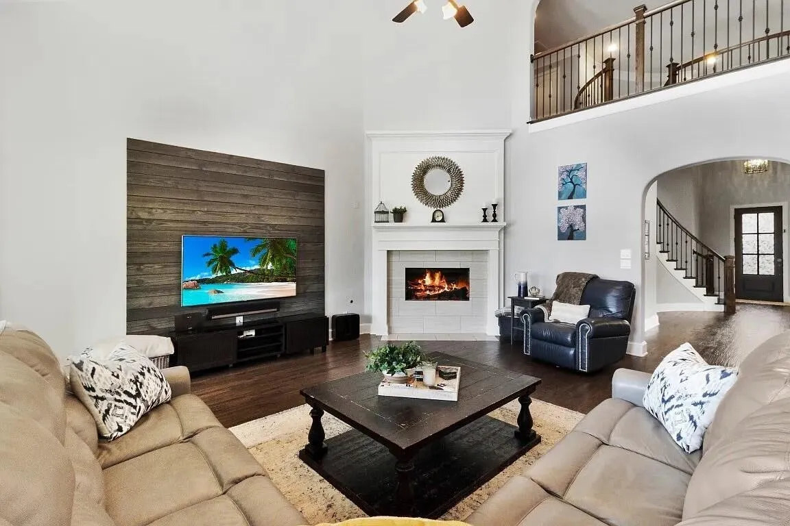 Single Family Residence For Sale in Denton County , 3516 Ophel Way, Flower Mound, Texas 75028, 5 Bedroom, 7 Bathroom, 3 Garage spaces, 4,615 Sqft, built in 2016, mls#21355955, Real Estate Agent in Flower Mound, Homes For Sale in Denton county, Homes For Sale in Flower Mound, Realtor in Flower Mound Texas, Real Estate Brokerage Independent Realty Texas, Luminita Cordes Realtor
