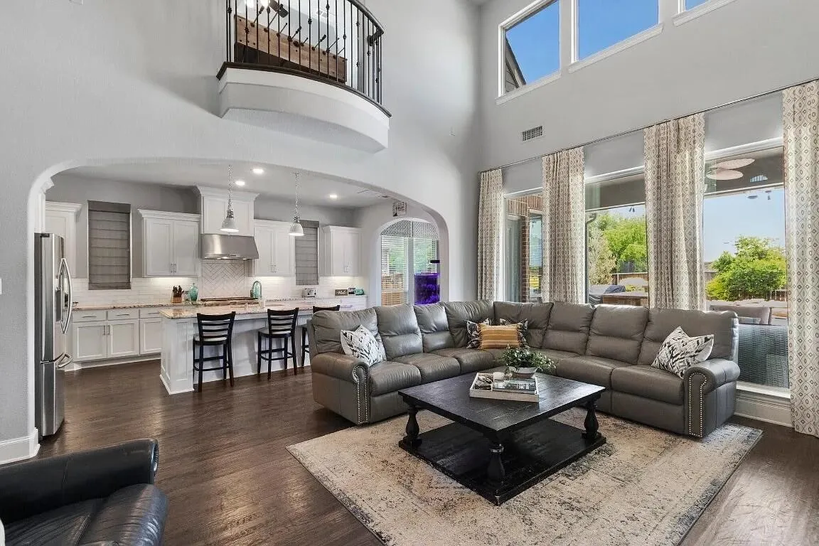 Single Family Residence For Sale in Denton County , 3516 Ophel Way, Flower Mound, Texas 75028, 5 Bedroom, 7 Bathroom, 3 Garage spaces, 4,615 Sqft, built in 2016, mls#21355955, Real Estate Agent in Flower Mound, Homes For Sale in Denton county, Homes For Sale in Flower Mound, Realtor in Flower Mound Texas, Real Estate Brokerage Independent Realty Texas, Luminita Cordes Realtor