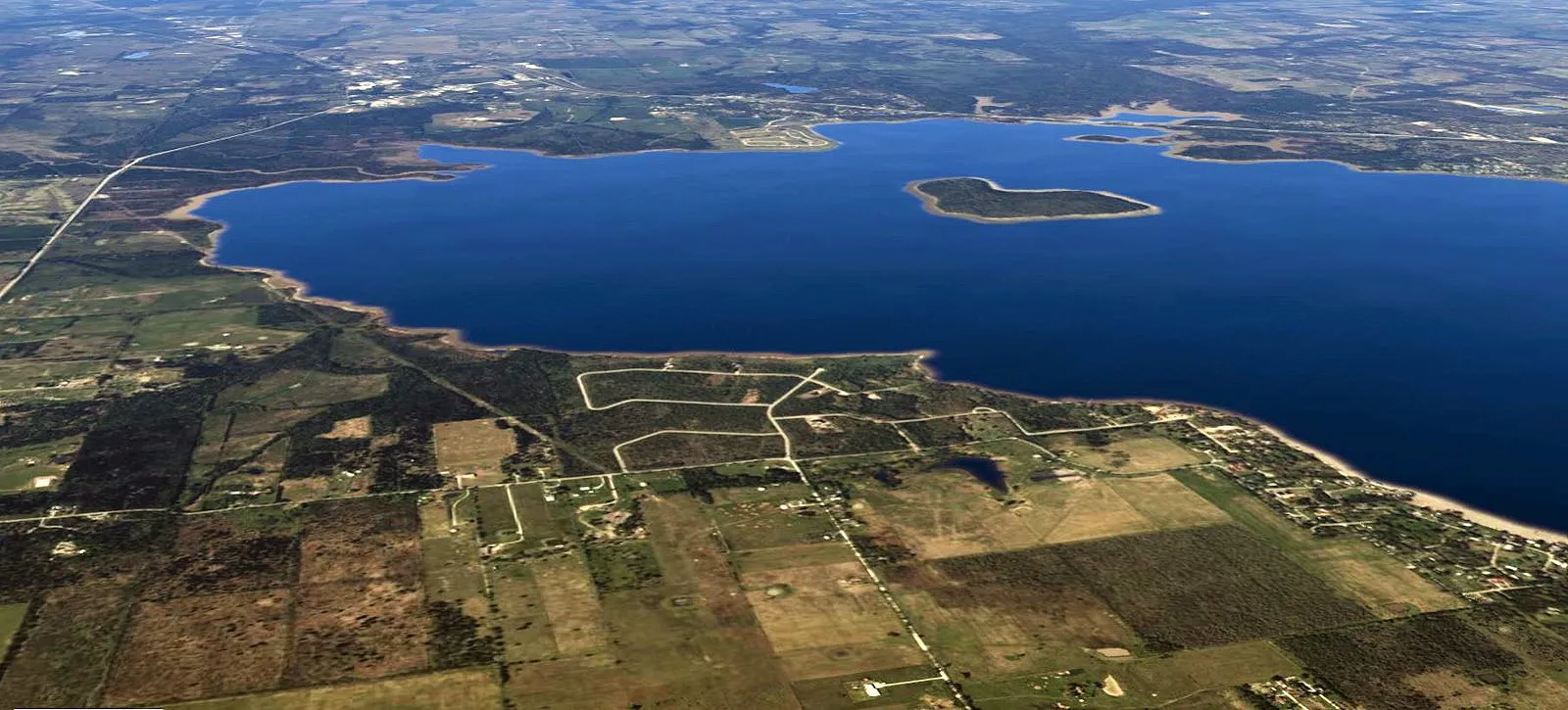 Unimproved Land For Sale in Kaufman County , 8423 Southern Shore Court, Kemp, Texas 75143, 0, 0, Garage spaces, 0 Sqft, built in 0, Price $319,000, mls#21355962, Real Estate Agent in Kemp, Homes For Sale in Kaufman county, Homes For Sale in Kemp, Realtor in Kemp Texas, Real Estate Brokerage Independent Realty Texas, Luminita Cordes Realtor