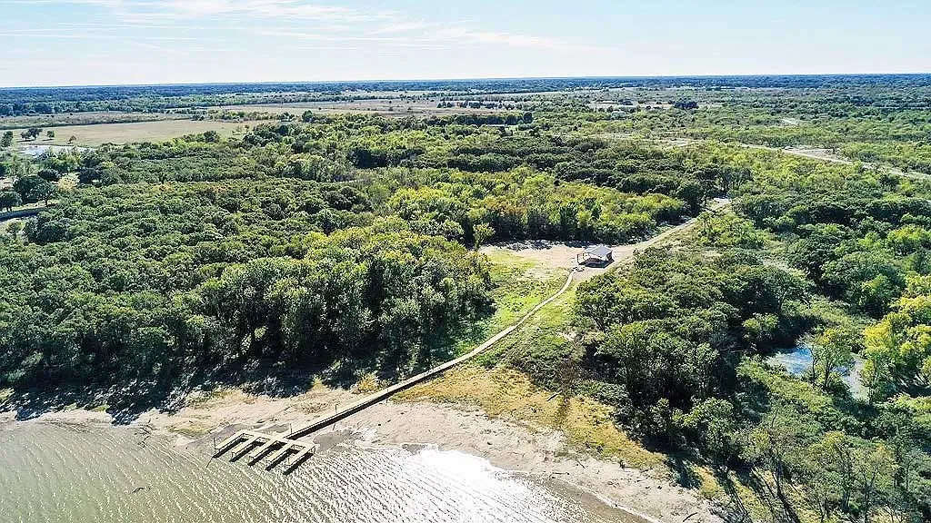 Unimproved Land For Sale in Kaufman County , 8423 Southern Shore Court, Kemp, Texas 75143, 0, 0, Garage spaces, 0 Sqft, built in 0, Price $319,000, mls#21355962, Real Estate Agent in Kemp, Homes For Sale in Kaufman county, Homes For Sale in Kemp, Realtor in Kemp Texas, Real Estate Brokerage Independent Realty Texas, Luminita Cordes Realtor