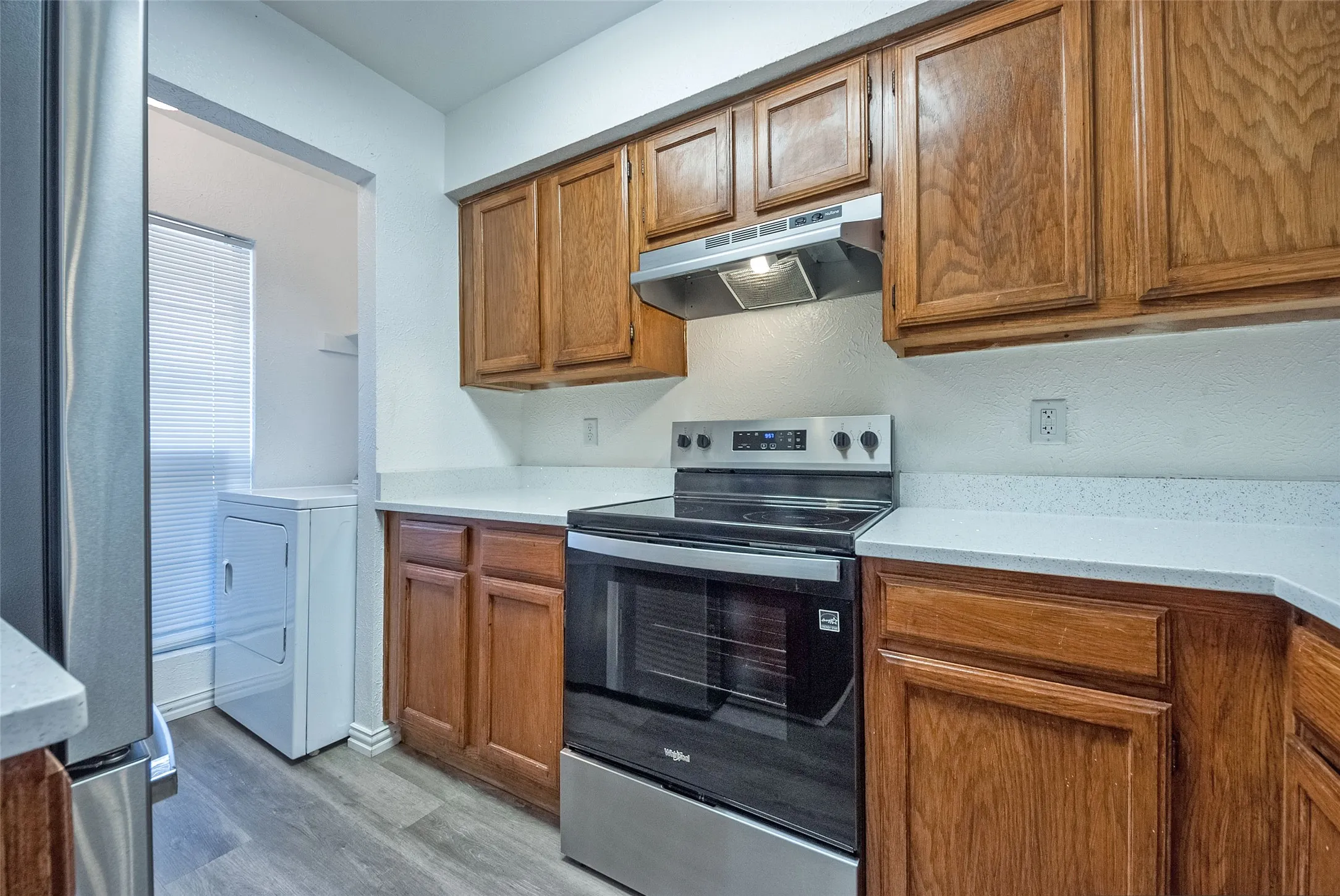 Condominium For Sale in Dallas County , 709 Lee Street, Mesquite, Texas 75149, 2 Bedroom, 2 Bathroom, Garage spaces, 1,073 Sqft, built in 1983, mls#21355965, Real Estate Agent in Mesquite, Homes For Sale in Dallas county, Homes For Sale in Mesquite, Realtor in Mesquite Texas, Real Estate Brokerage Independent Realty Texas, Luminita Cordes Realtor