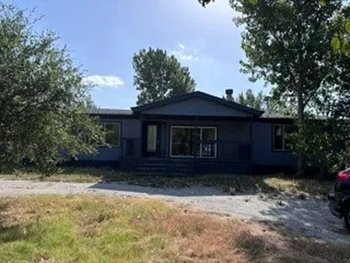 Mobile Home For Sale in Collin County , 6609 Pear Circle, Princeton, Texas 75407, 4 Bedroom, 3 Bathroom, Garage spaces, 1,848 Sqft, built in 1993, mls#21355978, Real Estate Agent in Princeton, Homes For Sale in Collin county, Homes For Sale in Princeton, Realtor in Princeton Texas, Real Estate Brokerage Independent Realty Texas, Luminita Cordes Realtor