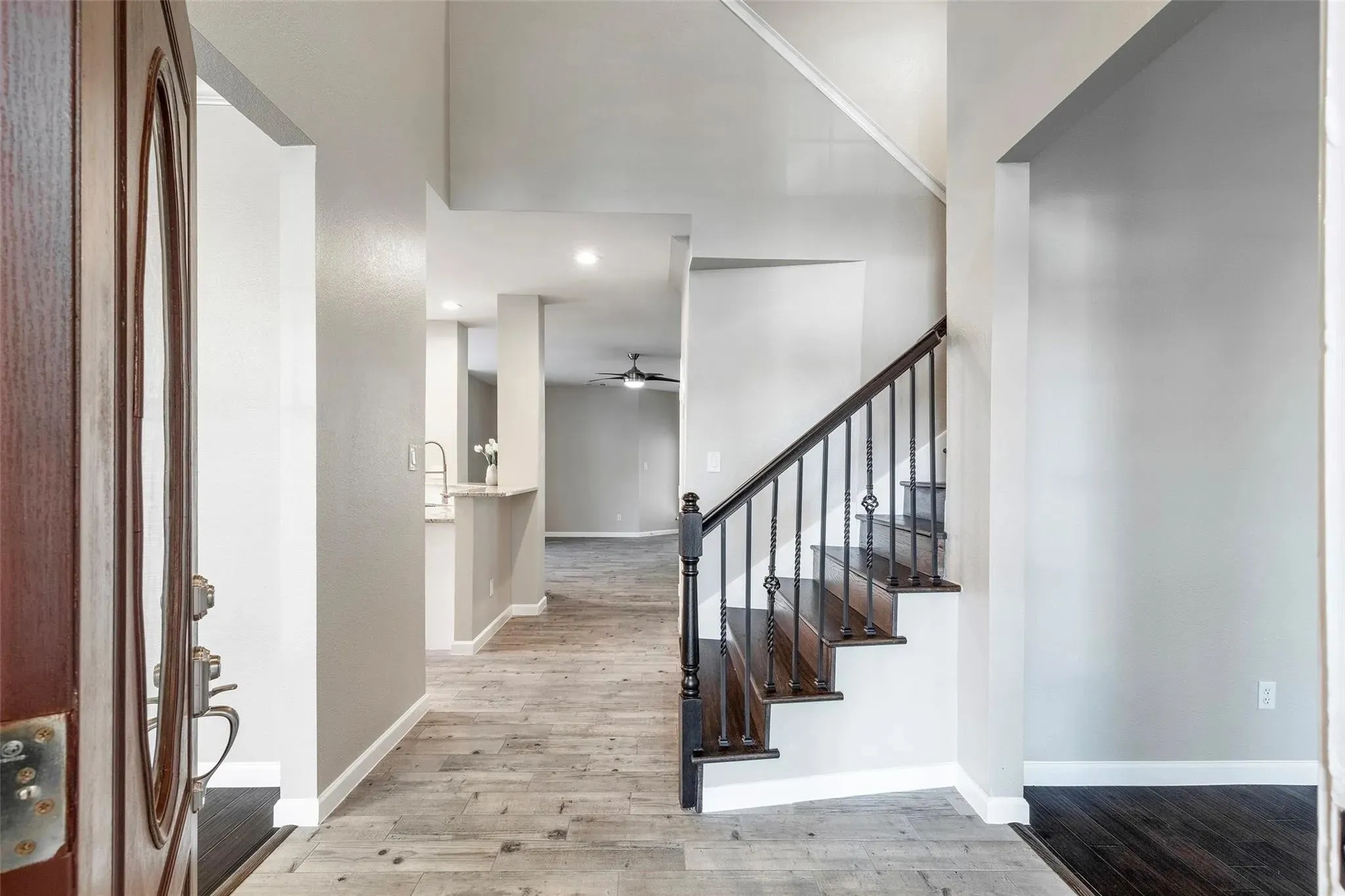 Single Family Residence For Rent in Collin County , 2704 Palo Duro Canyon Drive, Mc Kinney, Texas 75072, 4 Bedroom, 3 Bathroom, 2 Garage spaces, 2,457 Sqft, built in 2000, mls#21355984, Real Estate Agent in Mc Kinney, Homes For Rent in Collin county, Homes For Rent in Mc Kinney, Realtor in Mc Kinney Texas, Real Estate Brokerage Independent Realty Texas, Luminita Cordes Realtor