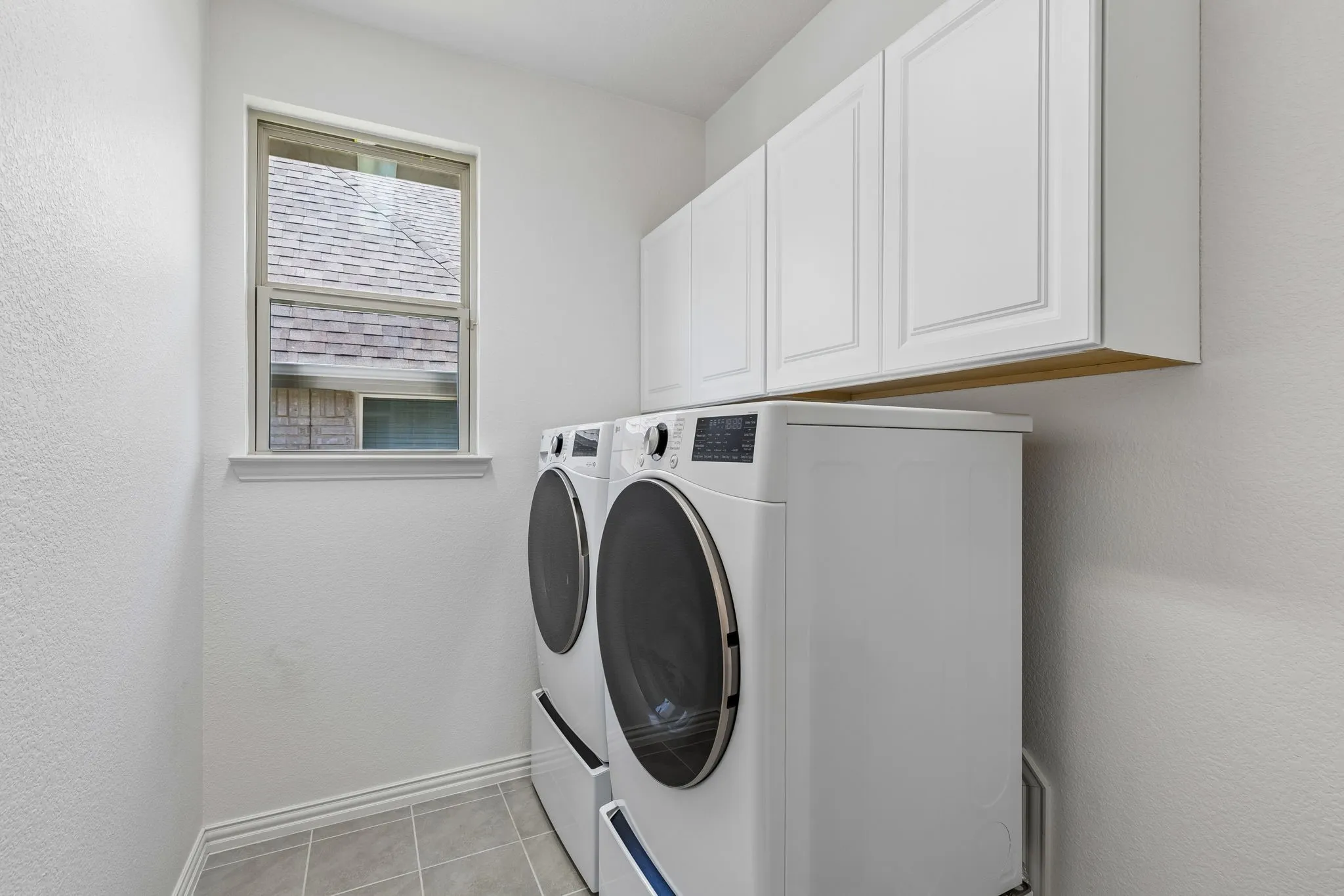 Single Family Residence For Sale in Denton County , 3712 Birch Wood Court, Northlake, Texas 76226, 3 Bedroom, 2 Bathroom, 2 Garage spaces, 2,221 Sqft, built in 2019, mls#21355837, Real Estate Agent in Northlake, Homes For Sale in Denton county, Homes For Sale in Northlake, Realtor in Northlake Texas, Real Estate Brokerage Independent Realty Texas, Luminita Cordes Realtor