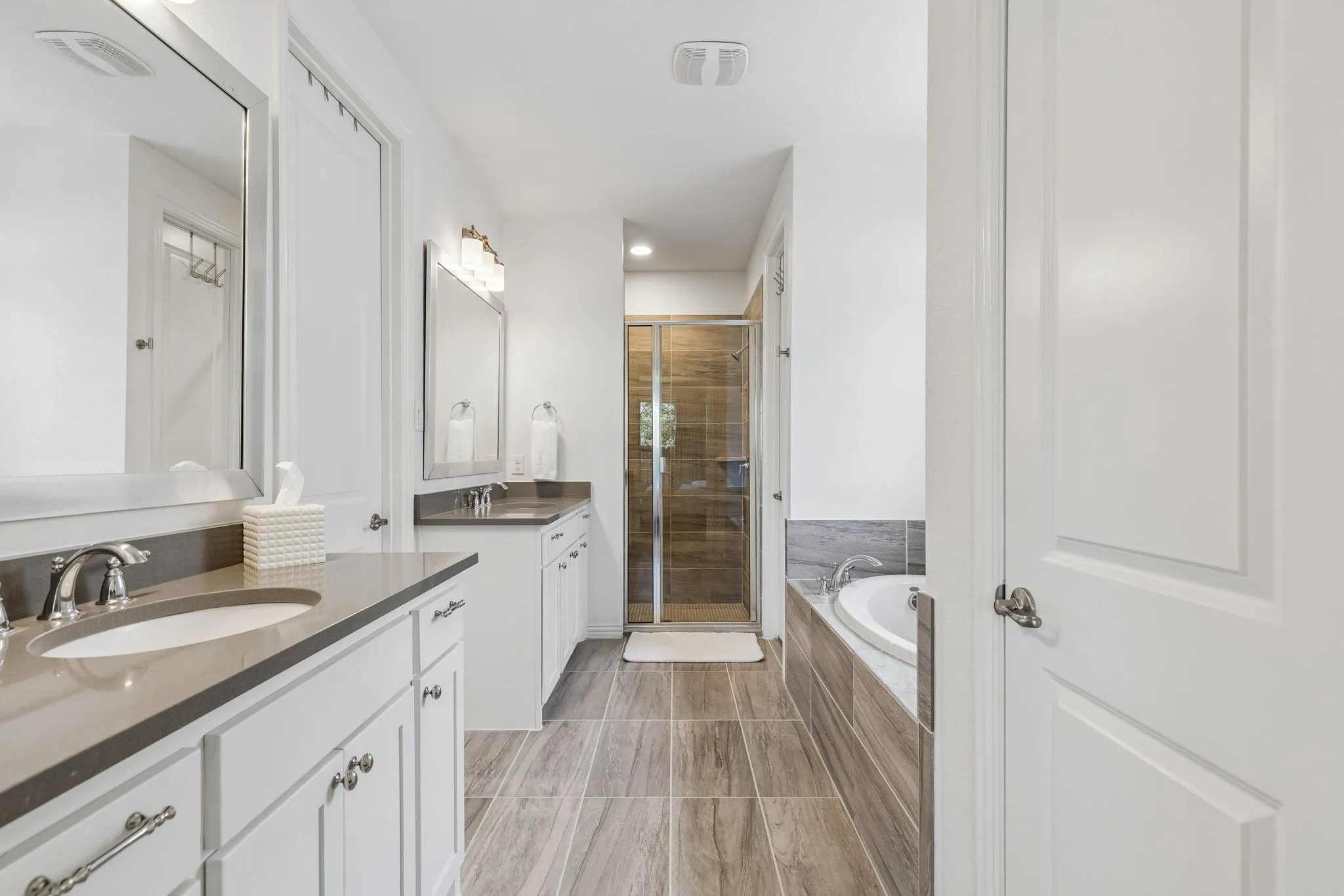 Single Family Residence For Sale in Denton County , 3712 Birch Wood Court, Northlake, Texas 76226, 3 Bedroom, 2 Bathroom, 2 Garage spaces, 2,221 Sqft, built in 2019, mls#21355837, Real Estate Agent in Northlake, Homes For Sale in Denton county, Homes For Sale in Northlake, Realtor in Northlake Texas, Real Estate Brokerage Independent Realty Texas, Luminita Cordes Realtor
