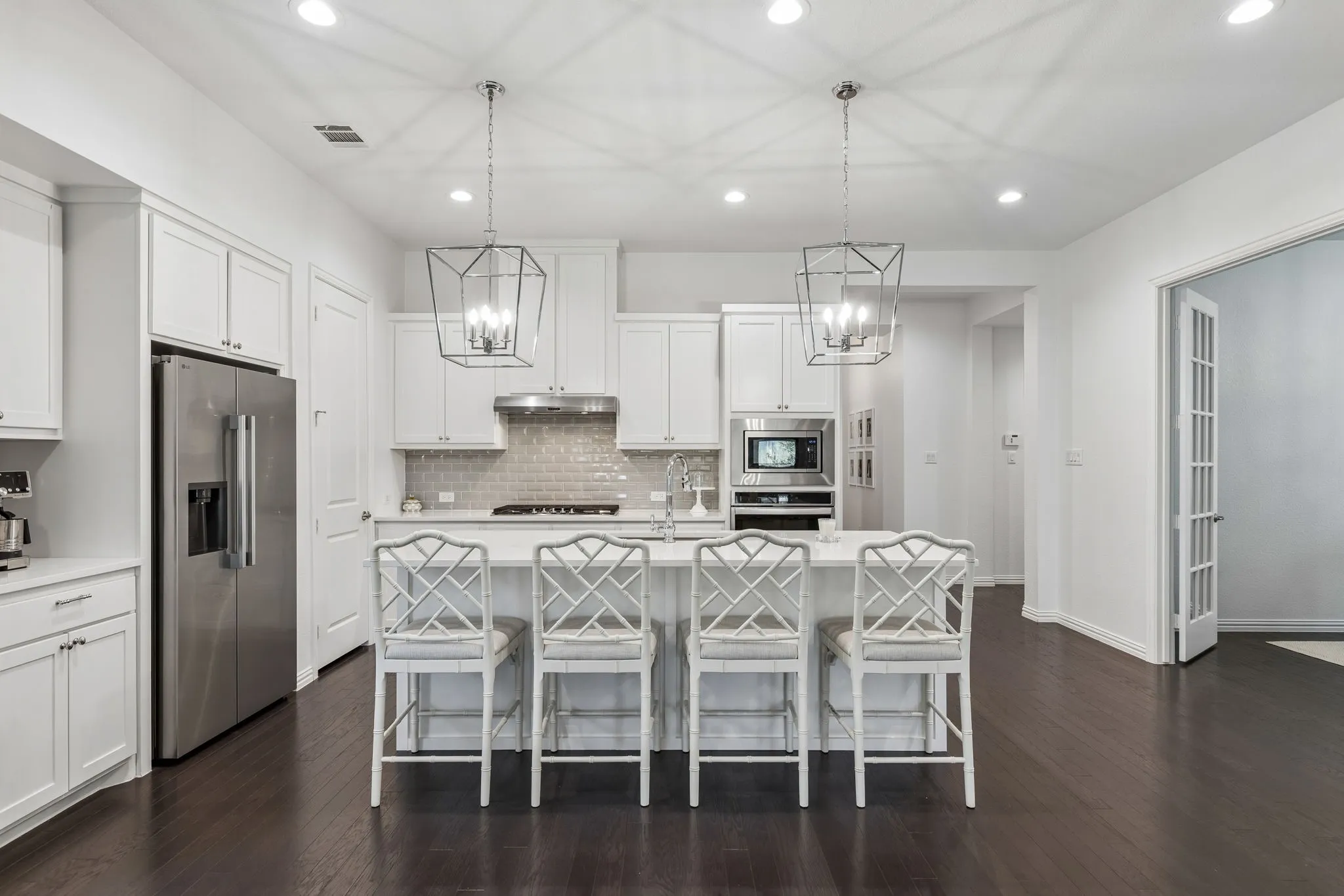 Single Family Residence For Sale in Denton County , 3712 Birch Wood Court, Northlake, Texas 76226, 3 Bedroom, 2 Bathroom, 2 Garage spaces, 2,221 Sqft, built in 2019, mls#21355837, Real Estate Agent in Northlake, Homes For Sale in Denton county, Homes For Sale in Northlake, Realtor in Northlake Texas, Real Estate Brokerage Independent Realty Texas, Luminita Cordes Realtor