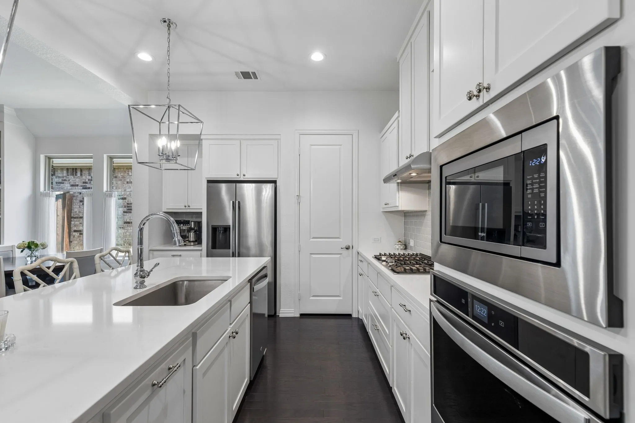 Single Family Residence For Sale in Denton County , 3712 Birch Wood Court, Northlake, Texas 76226, 3 Bedroom, 2 Bathroom, 2 Garage spaces, 2,221 Sqft, built in 2019, mls#21355837, Real Estate Agent in Northlake, Homes For Sale in Denton county, Homes For Sale in Northlake, Realtor in Northlake Texas, Real Estate Brokerage Independent Realty Texas, Luminita Cordes Realtor