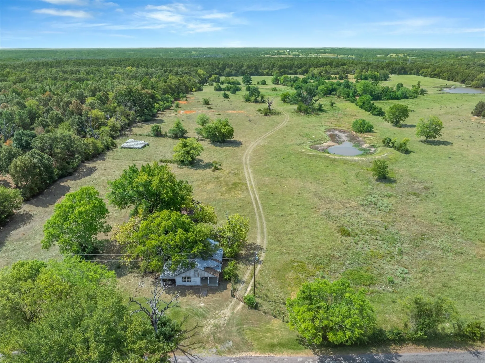 Farm For Sale in Van Zandt County , 3183 Vz County Road 1712, Grand Saline, Texas 75140, 2 Bedroom, 1 Bathroom, Garage spaces, 3,879 Sqft, built in 1953, Price $465,000, mls#21355840, Real Estate Agent in Grand Saline, Homes For Sale in Van Zandt county, Homes For Sale in Grand Saline, Realtor in Grand Saline Texas, Real Estate Brokerage Independent Realty Texas, Luminita Cordes Realtor