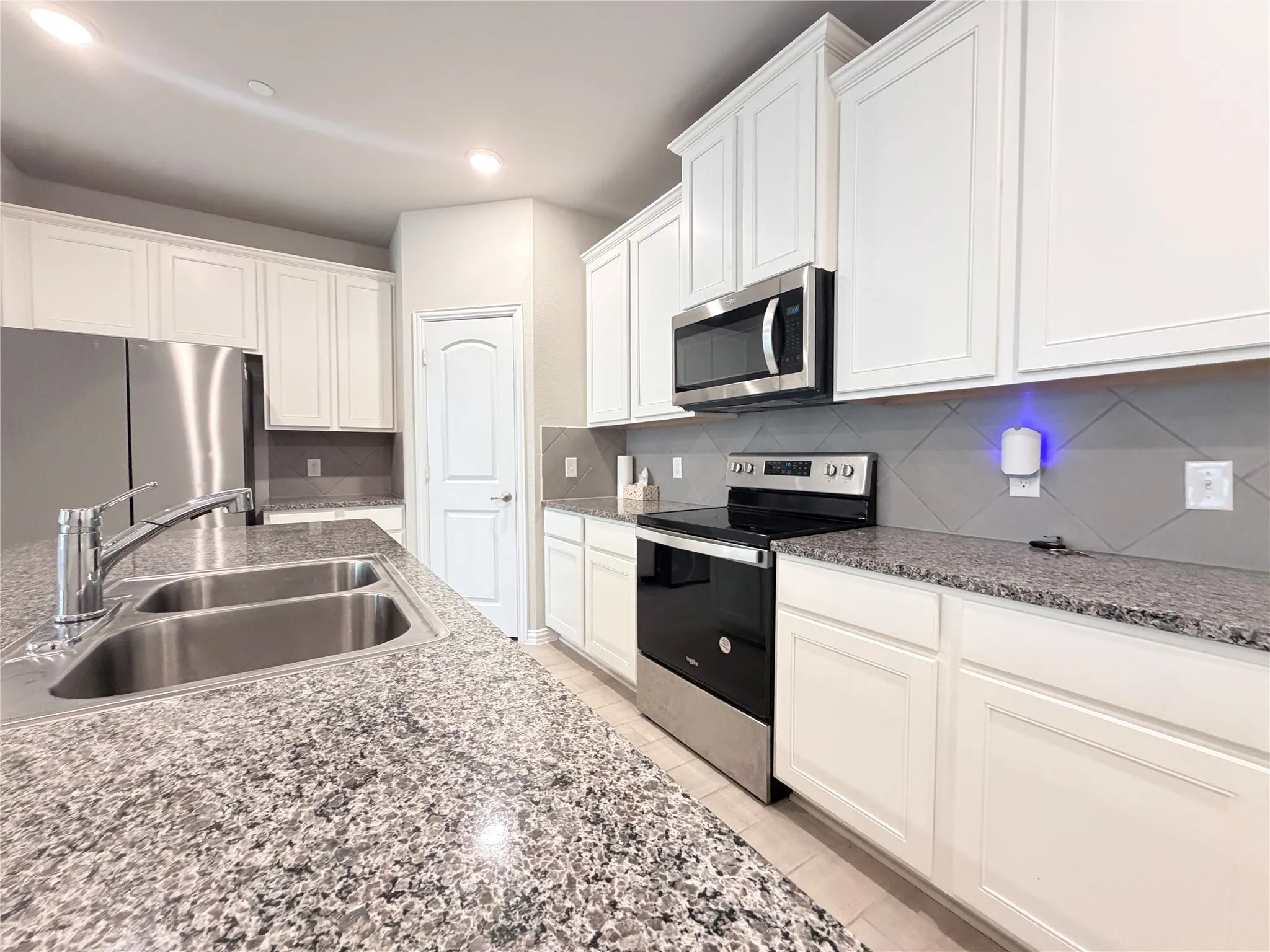 Single Family Residence For Rent in Dallas County , 2871 Baneberry Lane, Mesquite, Texas 75150, 3 Bedroom, 3 Bathroom, 2 Garage spaces, 1,683 Sqft, built in 2023, mls#21356002, Real Estate Agent in Mesquite, Homes For Rent in Dallas county, Homes For Rent in Mesquite, Realtor in Mesquite Texas, Real Estate Brokerage Independent Realty Texas, Luminita Cordes Realtor
