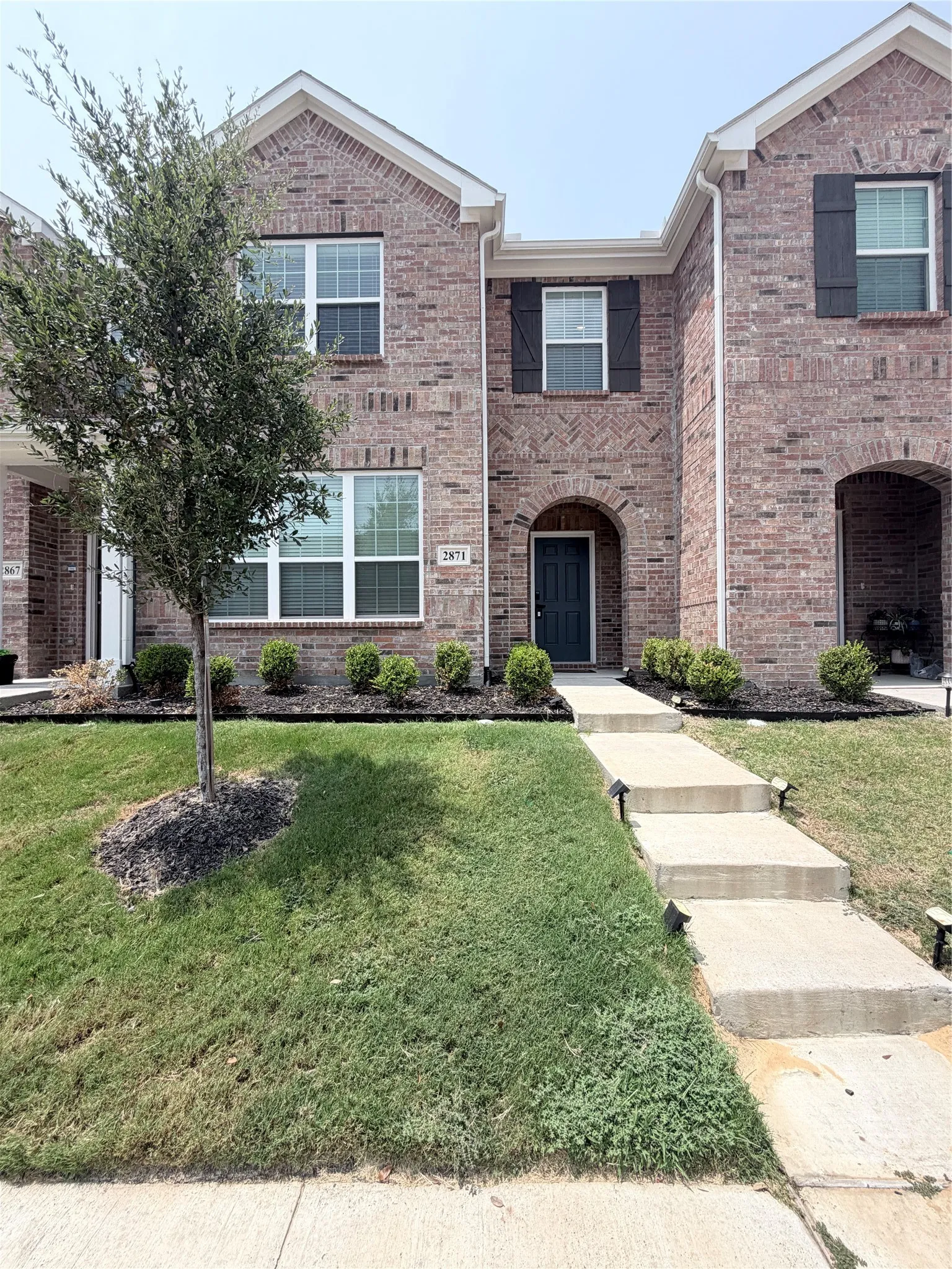Single Family Residence For Rent in Dallas County , 2871 Baneberry Lane, Mesquite, Texas 75150, 3 Bedroom, 3 Bathroom, 2 Garage spaces, 1,683 Sqft, built in 2023, mls#21356002, Real Estate Agent in Mesquite, Homes For Rent in Dallas county, Homes For Rent in Mesquite, Realtor in Mesquite Texas, Real Estate Brokerage Independent Realty Texas, Luminita Cordes Realtor