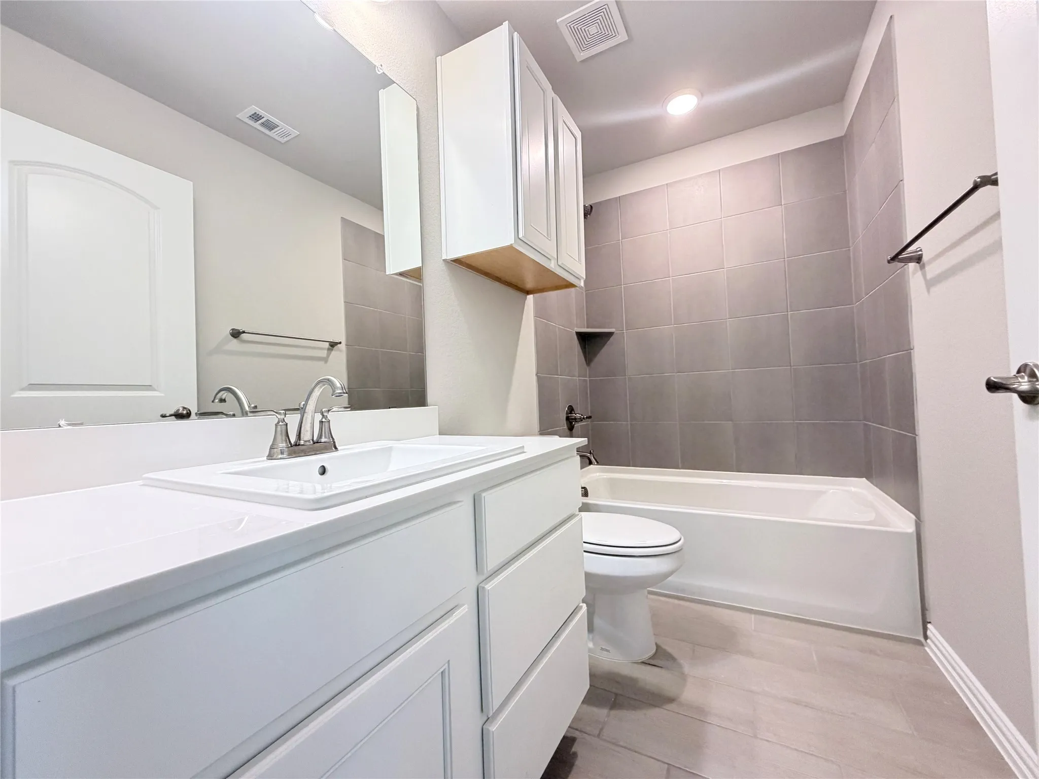 Single Family Residence For Rent in Dallas County , 2871 Baneberry Lane, Mesquite, Texas 75150, 3 Bedroom, 3 Bathroom, 2 Garage spaces, 1,683 Sqft, built in 2023, mls#21356002, Real Estate Agent in Mesquite, Homes For Rent in Dallas county, Homes For Rent in Mesquite, Realtor in Mesquite Texas, Real Estate Brokerage Independent Realty Texas, Luminita Cordes Realtor