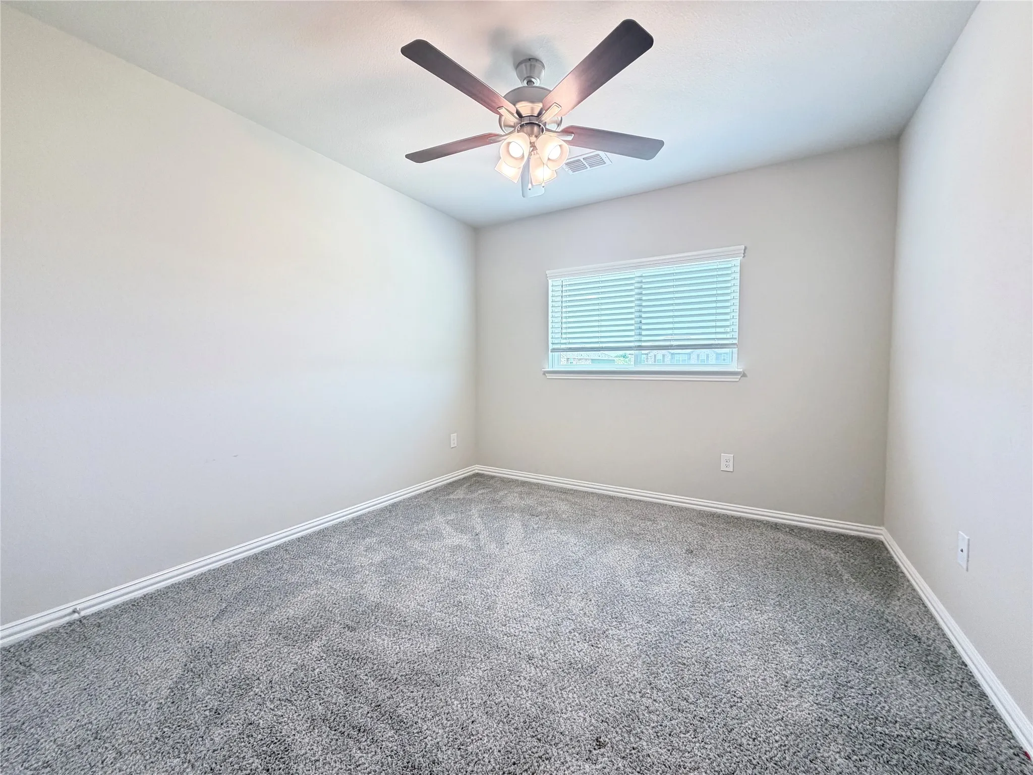 Single Family Residence For Rent in Dallas County , 2871 Baneberry Lane, Mesquite, Texas 75150, 3 Bedroom, 3 Bathroom, 2 Garage spaces, 1,683 Sqft, built in 2023, mls#21356002, Real Estate Agent in Mesquite, Homes For Rent in Dallas county, Homes For Rent in Mesquite, Realtor in Mesquite Texas, Real Estate Brokerage Independent Realty Texas, Luminita Cordes Realtor