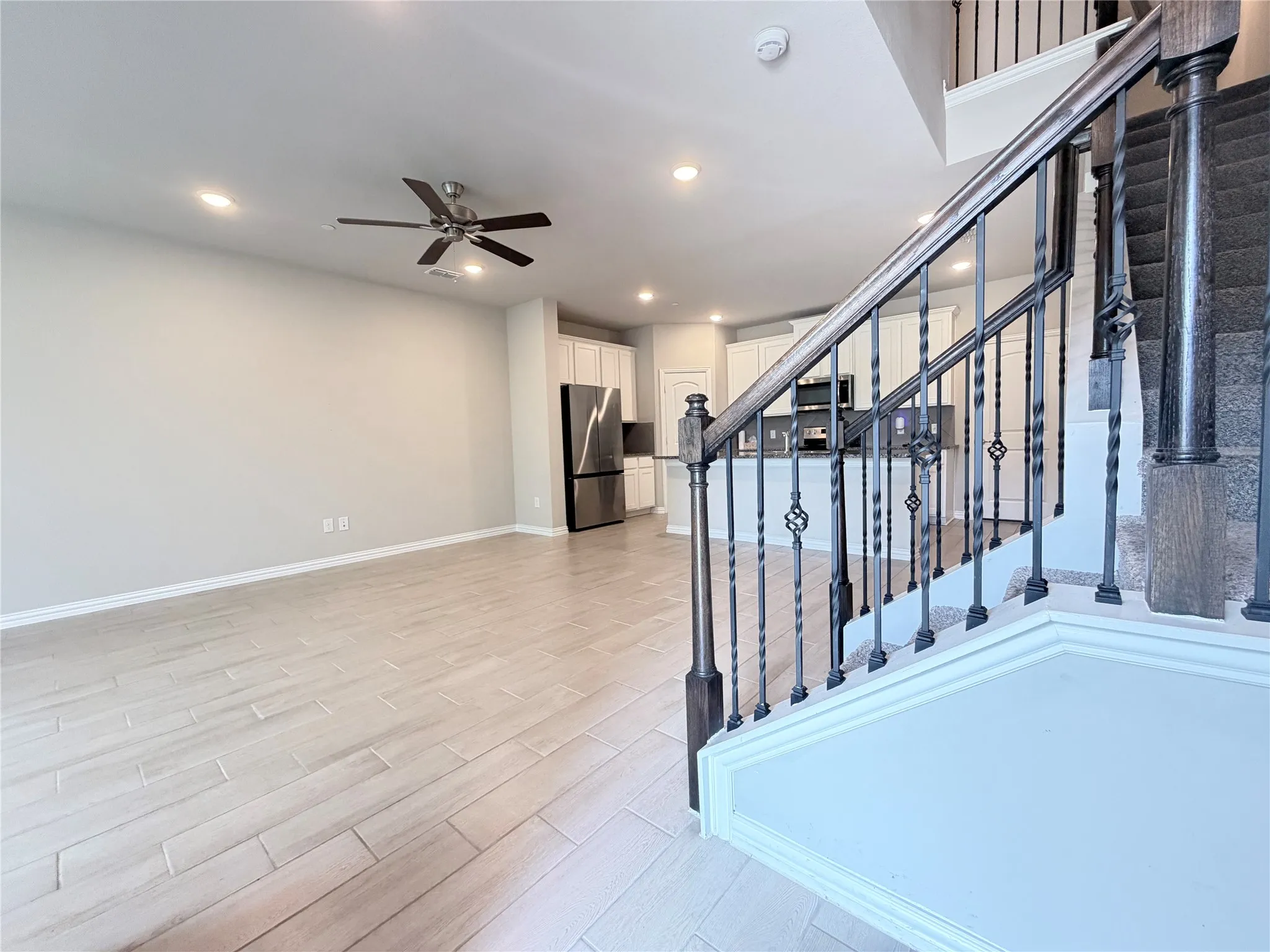 Single Family Residence For Rent in Dallas County , 2871 Baneberry Lane, Mesquite, Texas 75150, 3 Bedroom, 3 Bathroom, 2 Garage spaces, 1,683 Sqft, built in 2023, mls#21356002, Real Estate Agent in Mesquite, Homes For Rent in Dallas county, Homes For Rent in Mesquite, Realtor in Mesquite Texas, Real Estate Brokerage Independent Realty Texas, Luminita Cordes Realtor