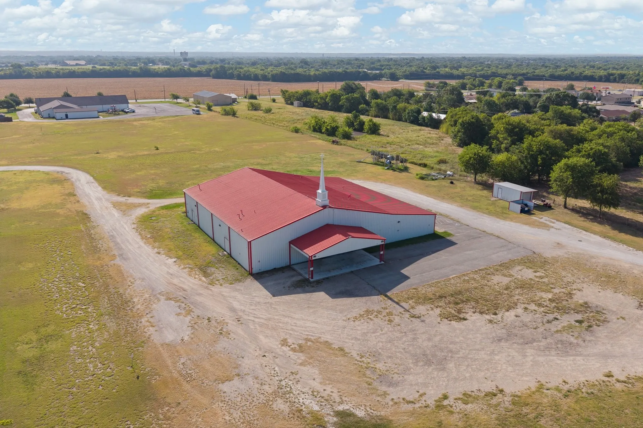 Over 9 acres in central Cleburne