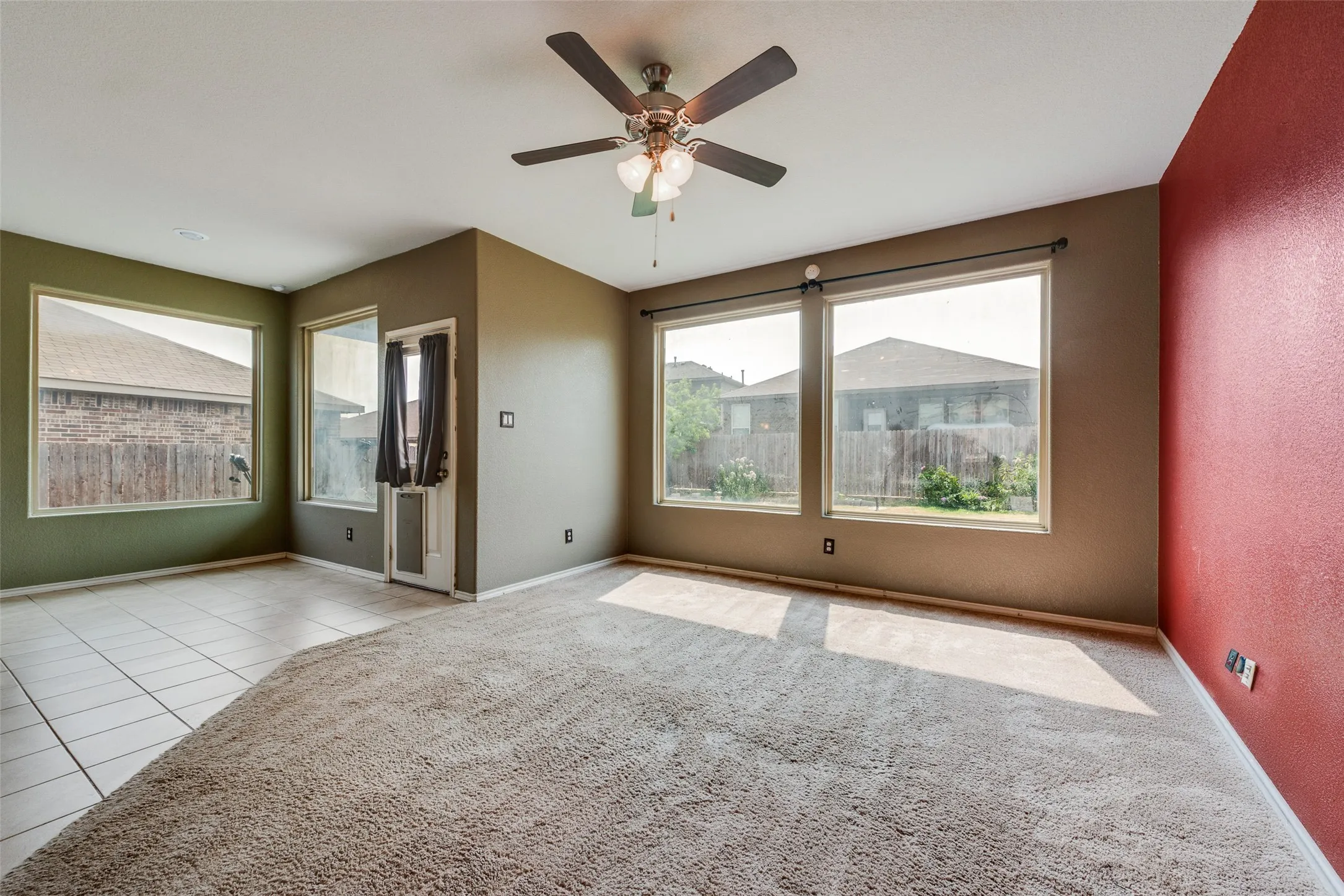 Single Family Residence For Sale in Tarrant County , 1733 Falling Star Drive, Fort Worth, Texas 76052, 4 Bedroom, 2 Bathroom, 2 Garage spaces, 1,592 Sqft, built in 2016, mls#21354940, Real Estate Agent in Fort Worth, Homes For Sale in Tarrant county, Homes For Sale in Fort Worth, Realtor in Fort Worth Texas, Real Estate Brokerage Independent Realty Texas, Luminita Cordes Realtor