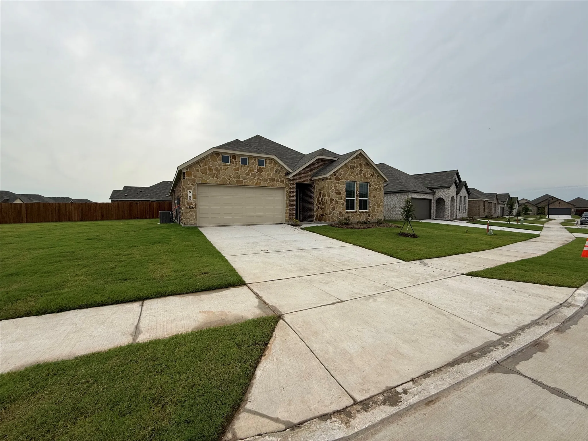 Single Family Residence For Rent in Collin County , 5105 Auburn Trace Lane, Princeton, Texas 75407, 4 Bedroom, 2 Bathroom, 2 Garage spaces, 2,062 Sqft, built in 2025, mls#21356017, Real Estate Agent in Princeton, Homes For Rent in Collin county, Homes For Rent in Princeton, Realtor in Princeton Texas, Real Estate Brokerage Independent Realty Texas, Luminita Cordes Realtor