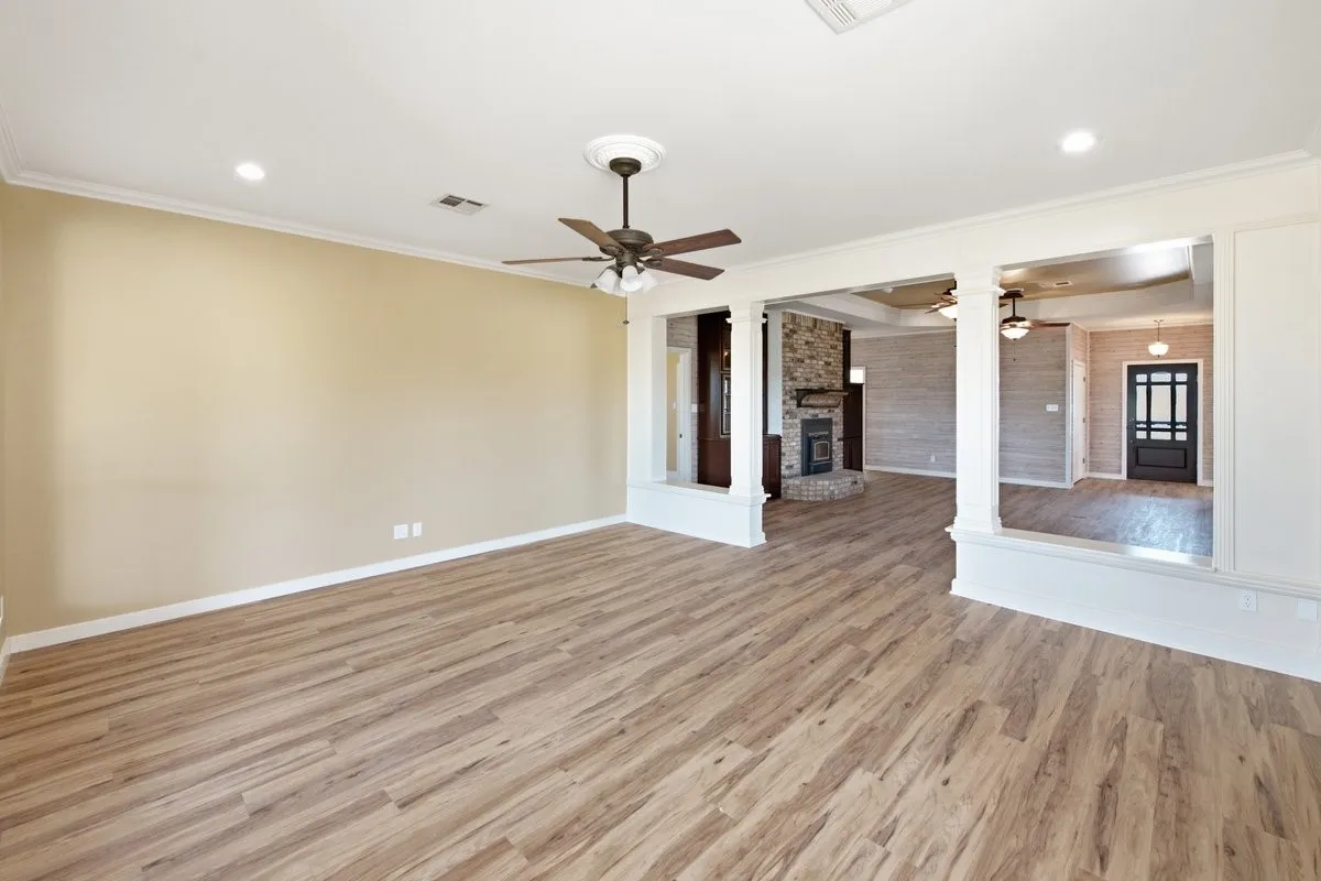 Single Family Residence For Sale in Hill County , 431 Hcr 2133, Whitney, Texas 76692, 3 Bedroom, 3 Bathroom, 2 Garage spaces, 2,633 Sqft, built in 0, mls#21338130, Real Estate Agent in Whitney, Homes For Sale in Hill county, Homes For Sale in Whitney, Realtor in Whitney Texas, Real Estate Brokerage Independent Realty Texas, Luminita Cordes Realtor