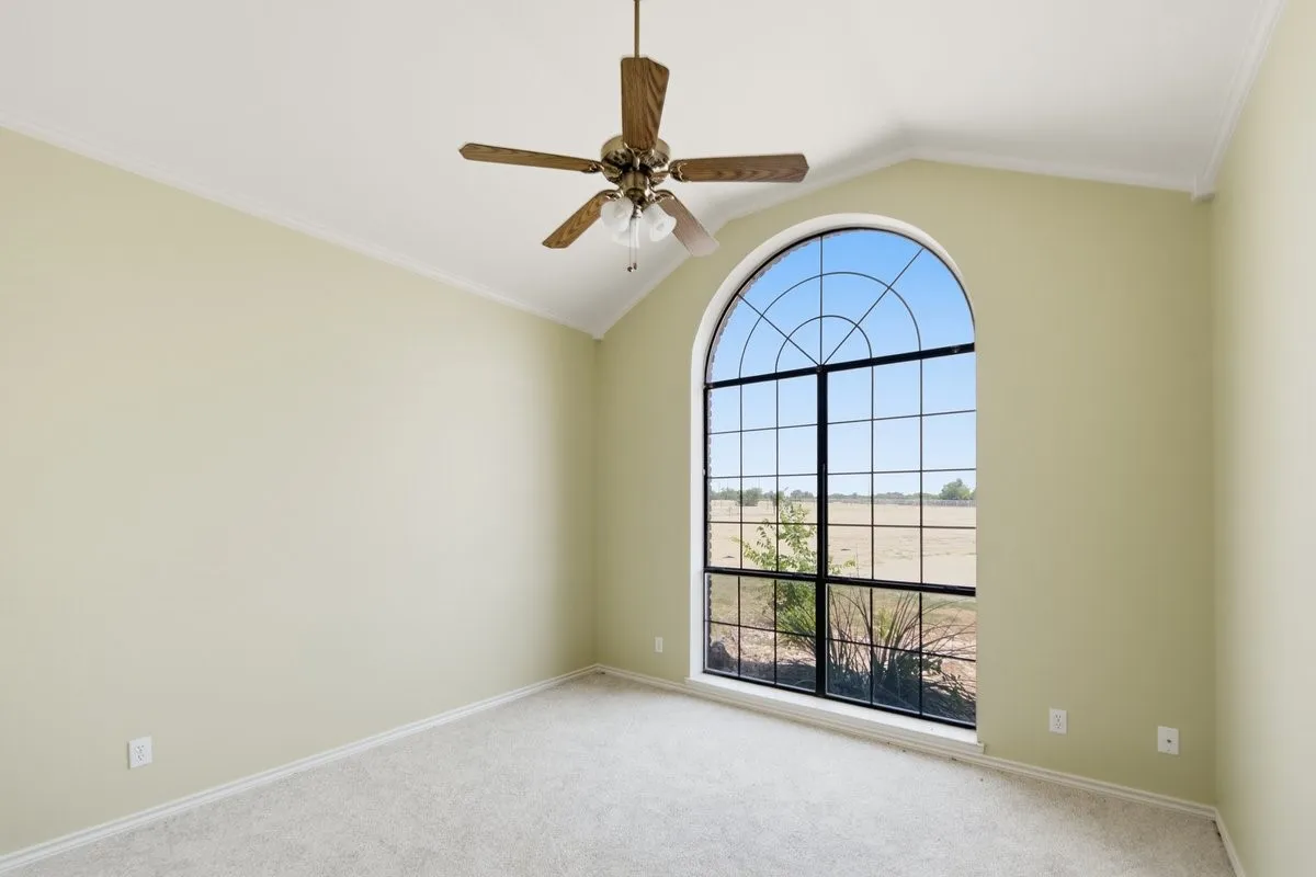 Single Family Residence For Sale in Hill County , 431 Hcr 2133, Whitney, Texas 76692, 3 Bedroom, 3 Bathroom, 2 Garage spaces, 2,633 Sqft, built in 0, mls#21338130, Real Estate Agent in Whitney, Homes For Sale in Hill county, Homes For Sale in Whitney, Realtor in Whitney Texas, Real Estate Brokerage Independent Realty Texas, Luminita Cordes Realtor