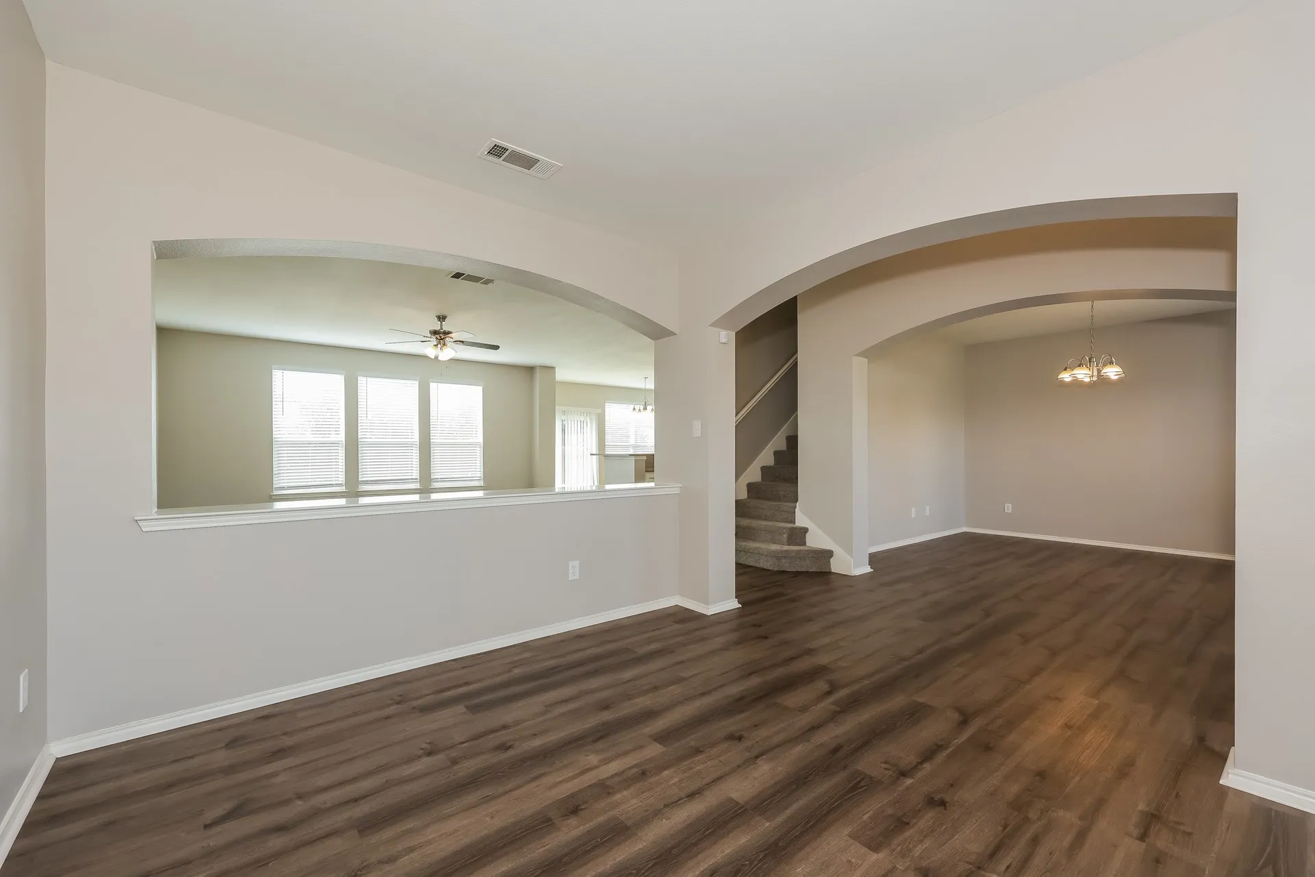 Single Family Residence For Sale in Tarrant County , 2410 Windcastle Drive, Mansfield, Texas 76063, 4 Bedroom, 3 Bathroom, 2 Garage spaces, 2,700 Sqft, built in 2005, mls#21351877, Real Estate Agent in Mansfield, Homes For Sale in Tarrant county, Homes For Sale in Mansfield, Realtor in Mansfield Texas, Real Estate Brokerage Independent Realty Texas, Luminita Cordes Realtor