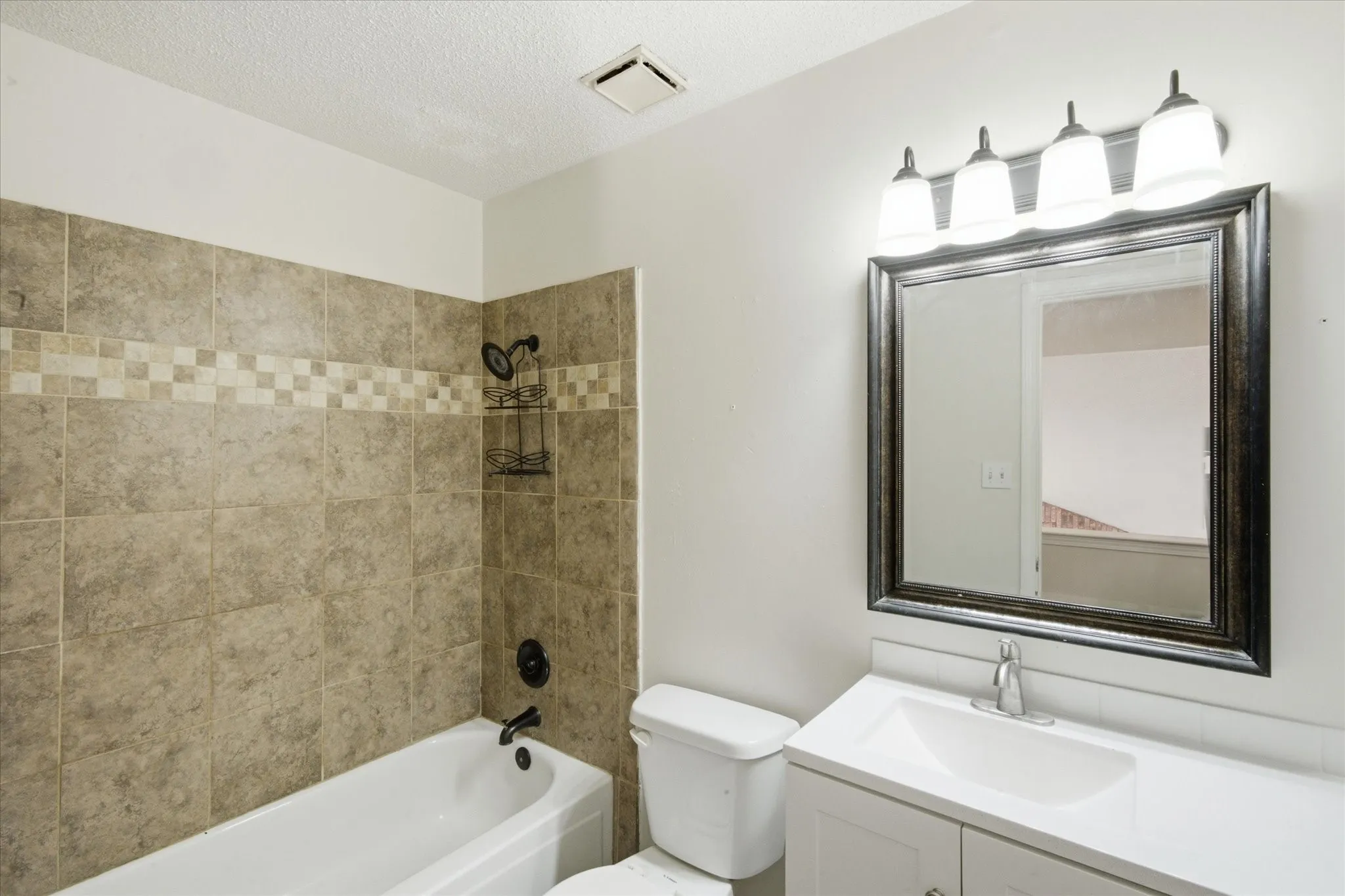 Single Family Residence For Sale in Dallas County , 4018 Smartt Street, Rowlett, Texas 75088, 4 Bedroom, 3 Bathroom, 2 Garage spaces, 1,907 Sqft, built in 1985, mls#21355419, Real Estate Agent in Rowlett, Homes For Sale in Dallas county, Homes For Sale in Rowlett, Realtor in Rowlett Texas, Real Estate Brokerage Independent Realty Texas, Luminita Cordes Realtor