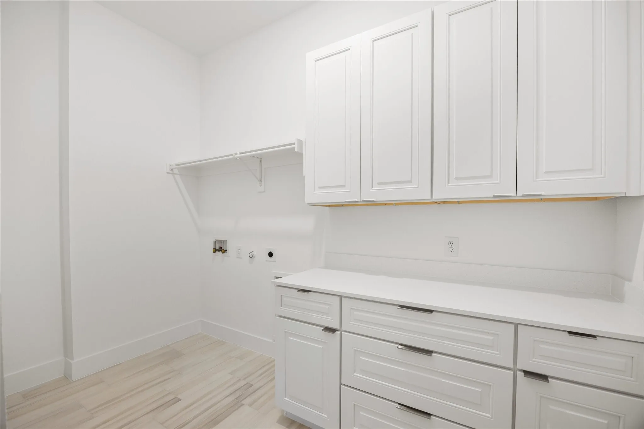 Single Family Residence For Sale in Hood County , 2188 Middlewood Circle, Granbury, Texas 76049, 4 Bedroom, 3 Bathroom, 3 Garage spaces, 3,003 Sqft, built in 2026, mls#21356004, Real Estate Agent in Granbury, Homes For Sale in Hood county, Homes For Sale in Granbury, Realtor in Granbury Texas, Real Estate Brokerage Independent Realty Texas, Luminita Cordes Realtor