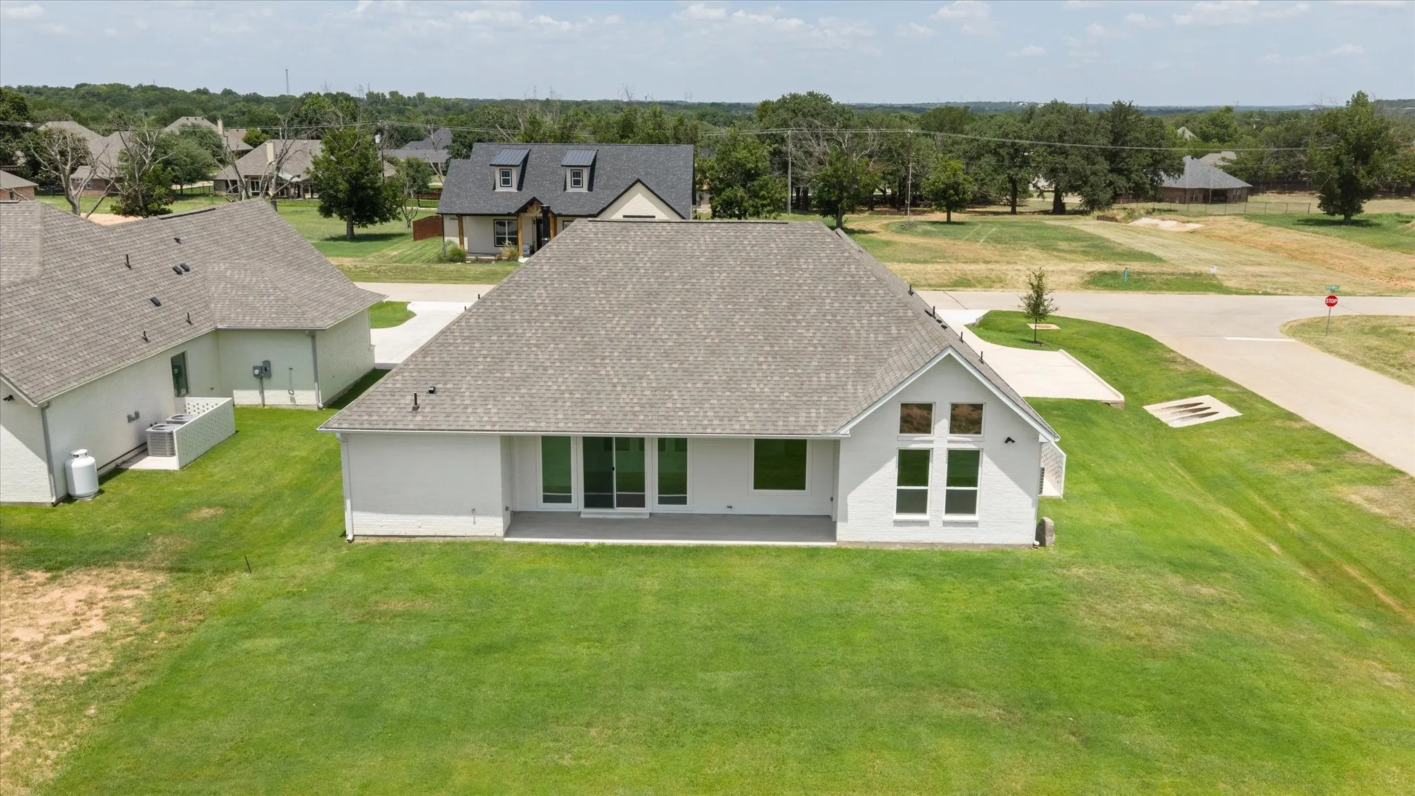 Single Family Residence For Sale in Hood County , 2188 Middlewood Circle, Granbury, Texas 76049, 4 Bedroom, 3 Bathroom, 3 Garage spaces, 3,003 Sqft, built in 2026, mls#21356004, Real Estate Agent in Granbury, Homes For Sale in Hood county, Homes For Sale in Granbury, Realtor in Granbury Texas, Real Estate Brokerage Independent Realty Texas, Luminita Cordes Realtor
