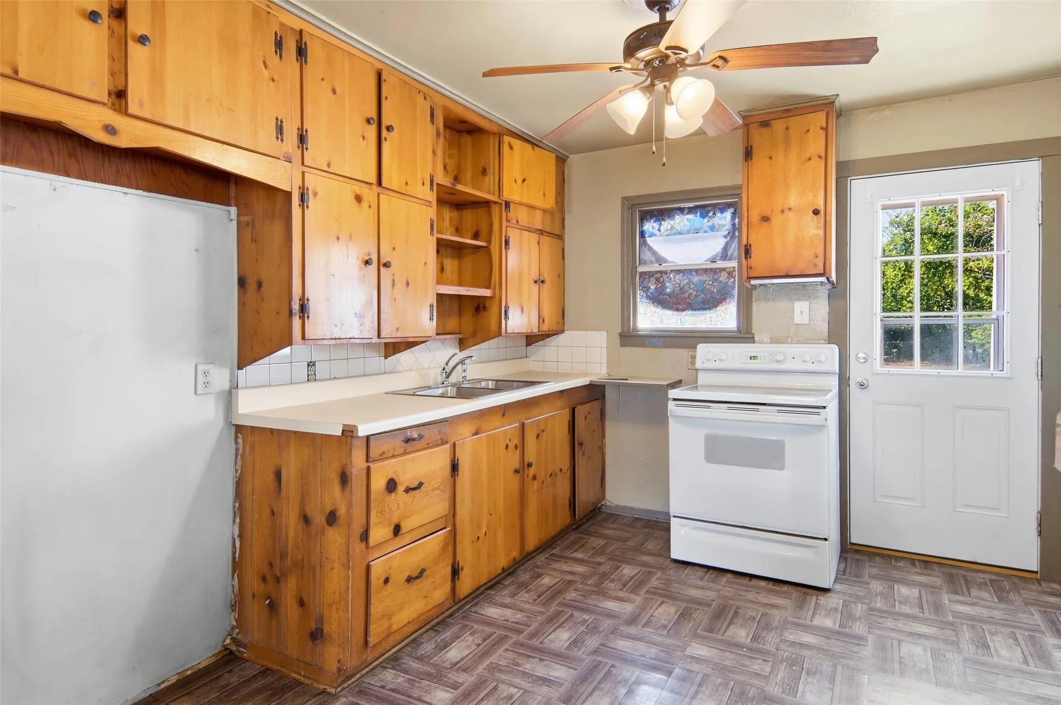 nice kitchen with amazing wood cabinets