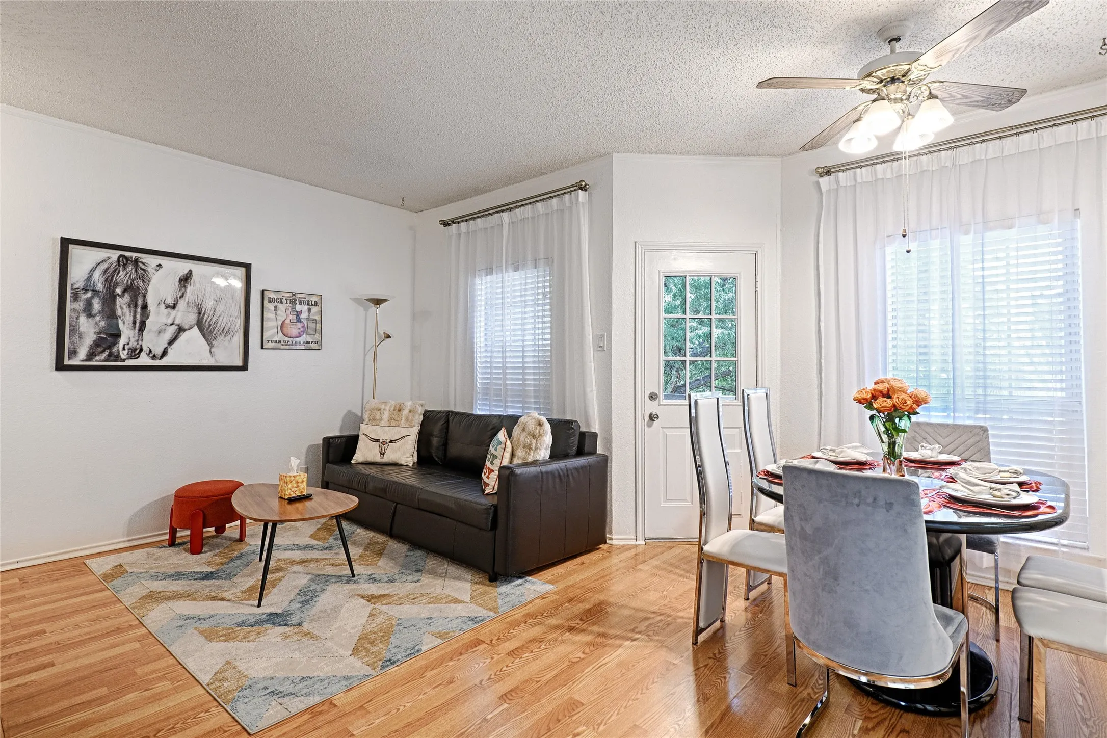 Condominium For Rent in Collin County , 1700 Amelia Court 224, Plano, Texas 75075, 2 Bedroom, 2 Bathroom, Garage spaces, 809 Sqft, built in 1984, Price $3,000, mls#21355090, Real Estate Agent in Plano, Homes For Rent in Collin county, Homes For Rent in Plano, Realtor in Plano Texas, Real Estate Brokerage Independent Realty Texas, Luminita Cordes Realtor