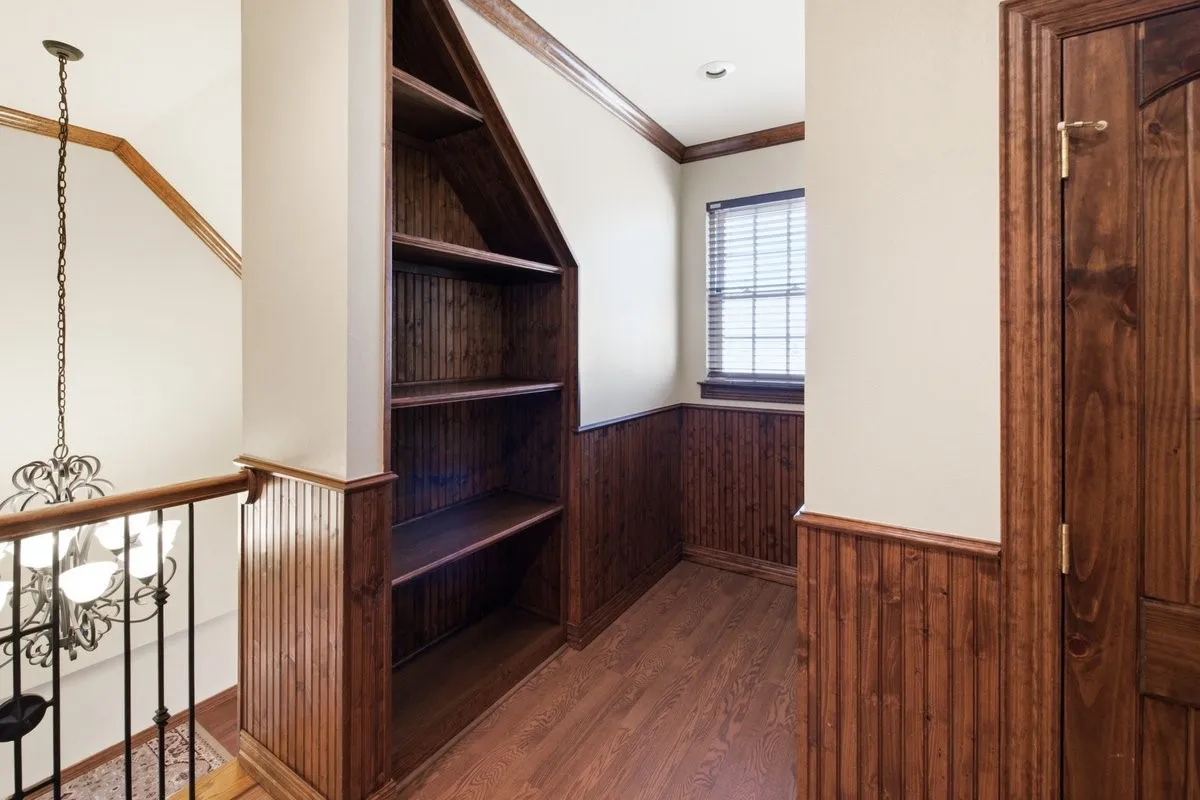 Single Family Residence For Sale in Hill County , 588 Hcr 1231, Whitney, Texas 76692, 4 Bedroom, 4 Bathroom, 3 Garage spaces, 3,750 Sqft, built in 2005, mls#21355041, Real Estate Agent in Whitney, Homes For Sale in Hill county, Homes For Sale in Whitney, Realtor in Whitney Texas, Real Estate Brokerage Independent Realty Texas, Luminita Cordes Realtor