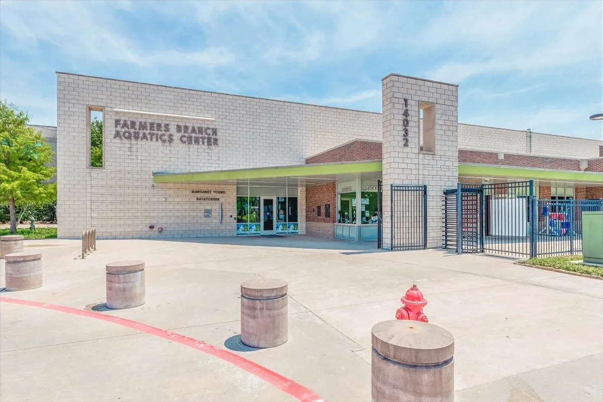 Natatorium