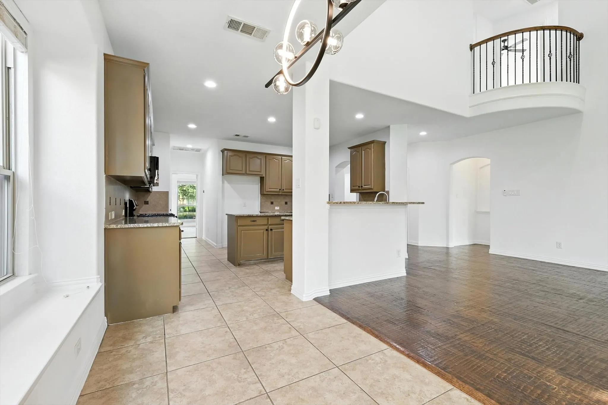 Single Family Residence For Rent in Collin County , 10421 Sexton Drive, Mc Kinney, Texas 75072, 4 Bedroom, 4 Bathroom, 2 Garage spaces, 3,678 Sqft, built in 2010, mls#21356084, Real Estate Agent in Mc Kinney, Homes For Rent in Collin county, Homes For Rent in Mc Kinney, Realtor in Mc Kinney Texas, Real Estate Brokerage Independent Realty Texas, Luminita Cordes Realtor