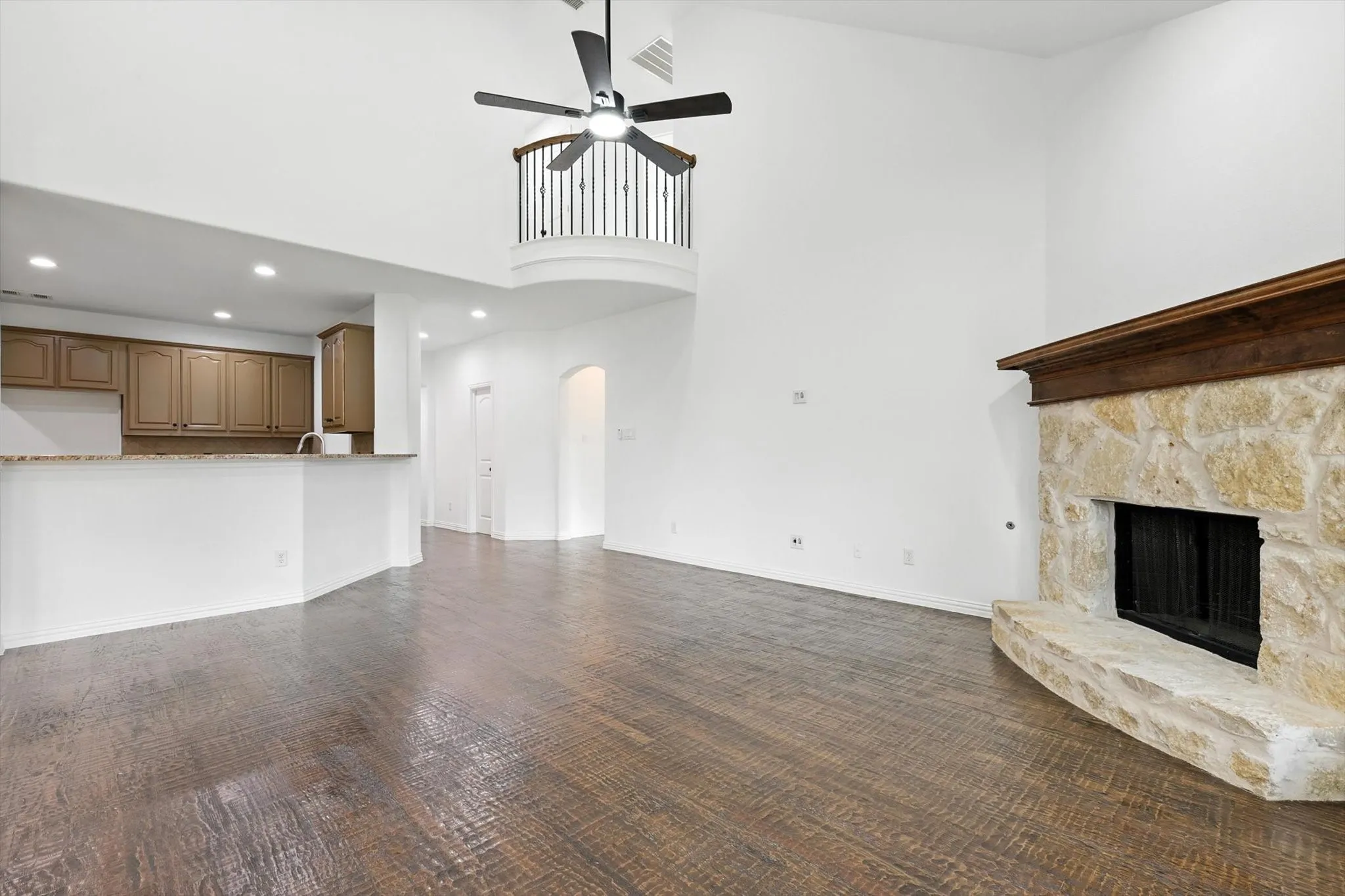 Single Family Residence For Rent in Collin County , 10421 Sexton Drive, Mc Kinney, Texas 75072, 4 Bedroom, 4 Bathroom, 2 Garage spaces, 3,678 Sqft, built in 2010, mls#21356084, Real Estate Agent in Mc Kinney, Homes For Rent in Collin county, Homes For Rent in Mc Kinney, Realtor in Mc Kinney Texas, Real Estate Brokerage Independent Realty Texas, Luminita Cordes Realtor