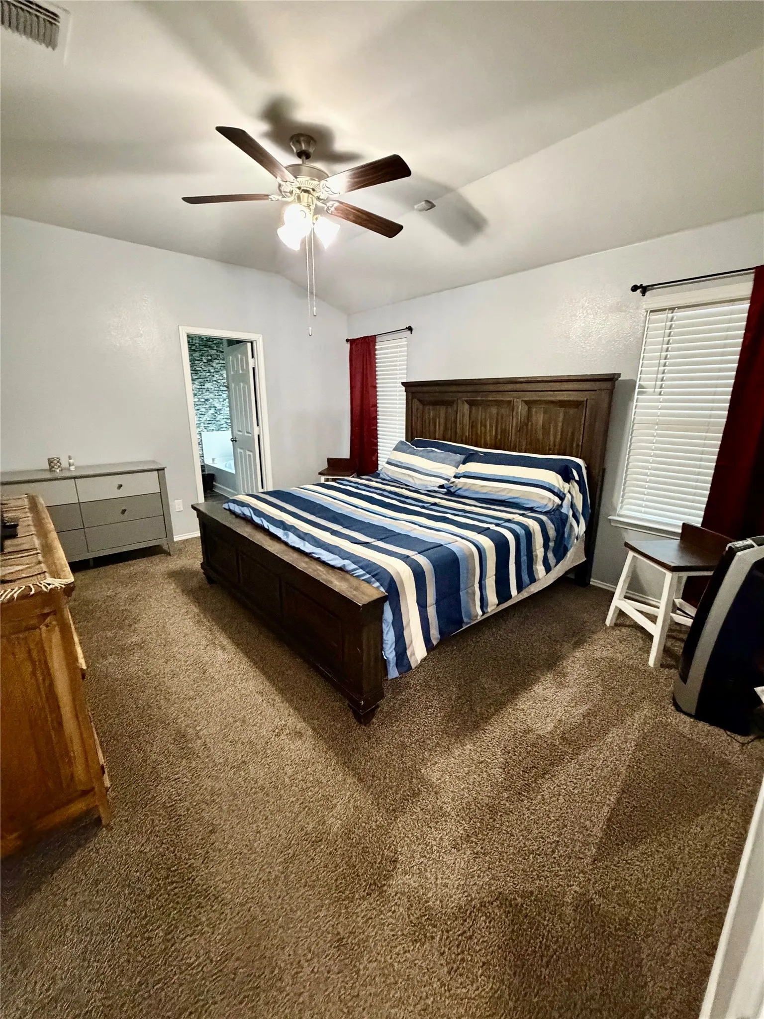 Single Family Residence For Sale in Mc Lennan County , 2808 Risinger Road, Lorena, Texas 76655, 4 Bedroom, 2 Bathroom, 2 Garage spaces, 1,837 Sqft, built in 2021, mls#21356022, Real Estate Agent in Lorena, Homes For Sale in Mc Lennan county, Homes For Sale in Lorena, Realtor in Lorena Texas, Real Estate Brokerage Independent Realty Texas, Luminita Cordes Realtor
