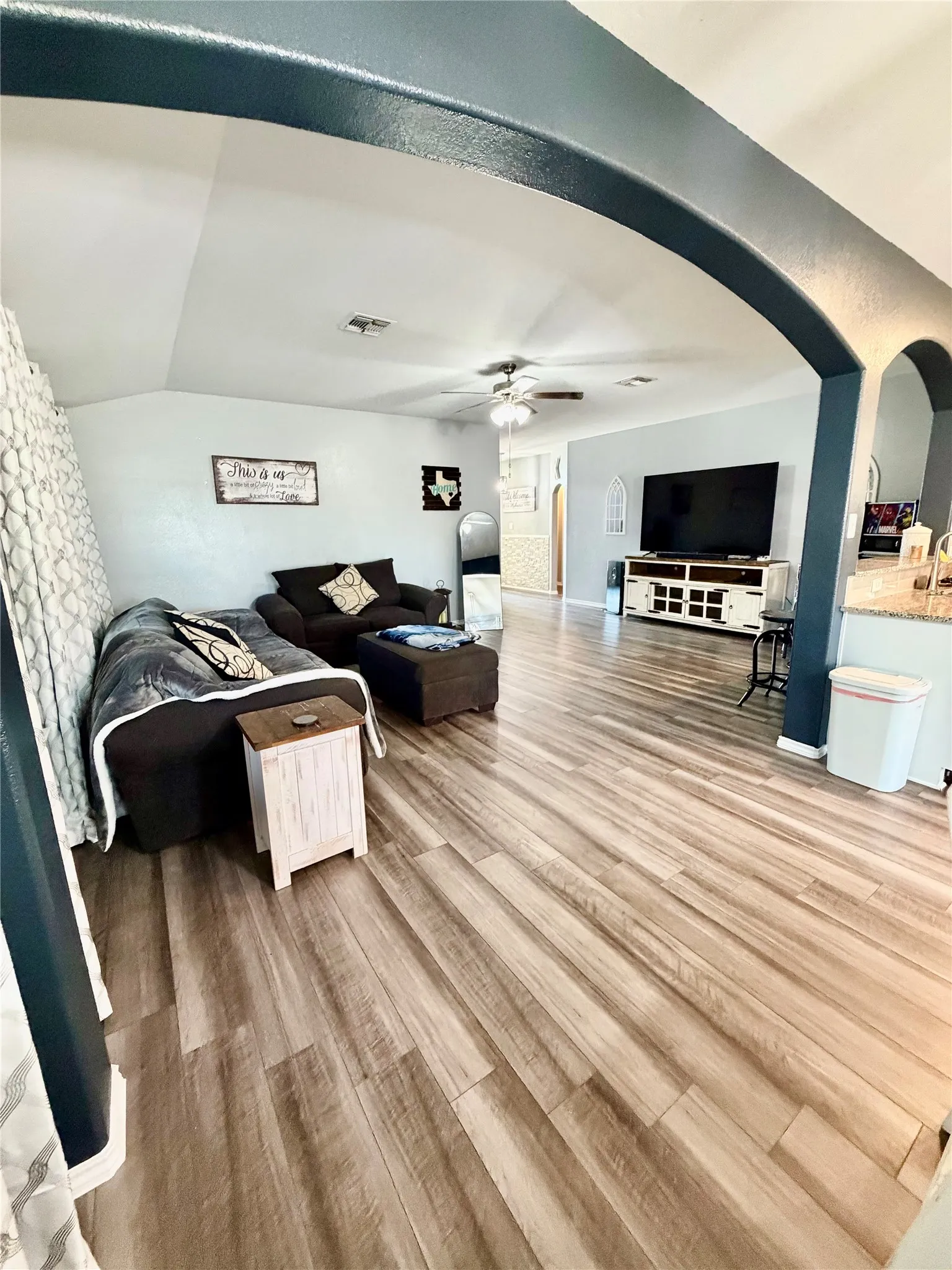 Single Family Residence For Sale in Mc Lennan County , 2808 Risinger Road, Lorena, Texas 76655, 4 Bedroom, 2 Bathroom, 2 Garage spaces, 1,837 Sqft, built in 2021, mls#21356022, Real Estate Agent in Lorena, Homes For Sale in Mc Lennan county, Homes For Sale in Lorena, Realtor in Lorena Texas, Real Estate Brokerage Independent Realty Texas, Luminita Cordes Realtor