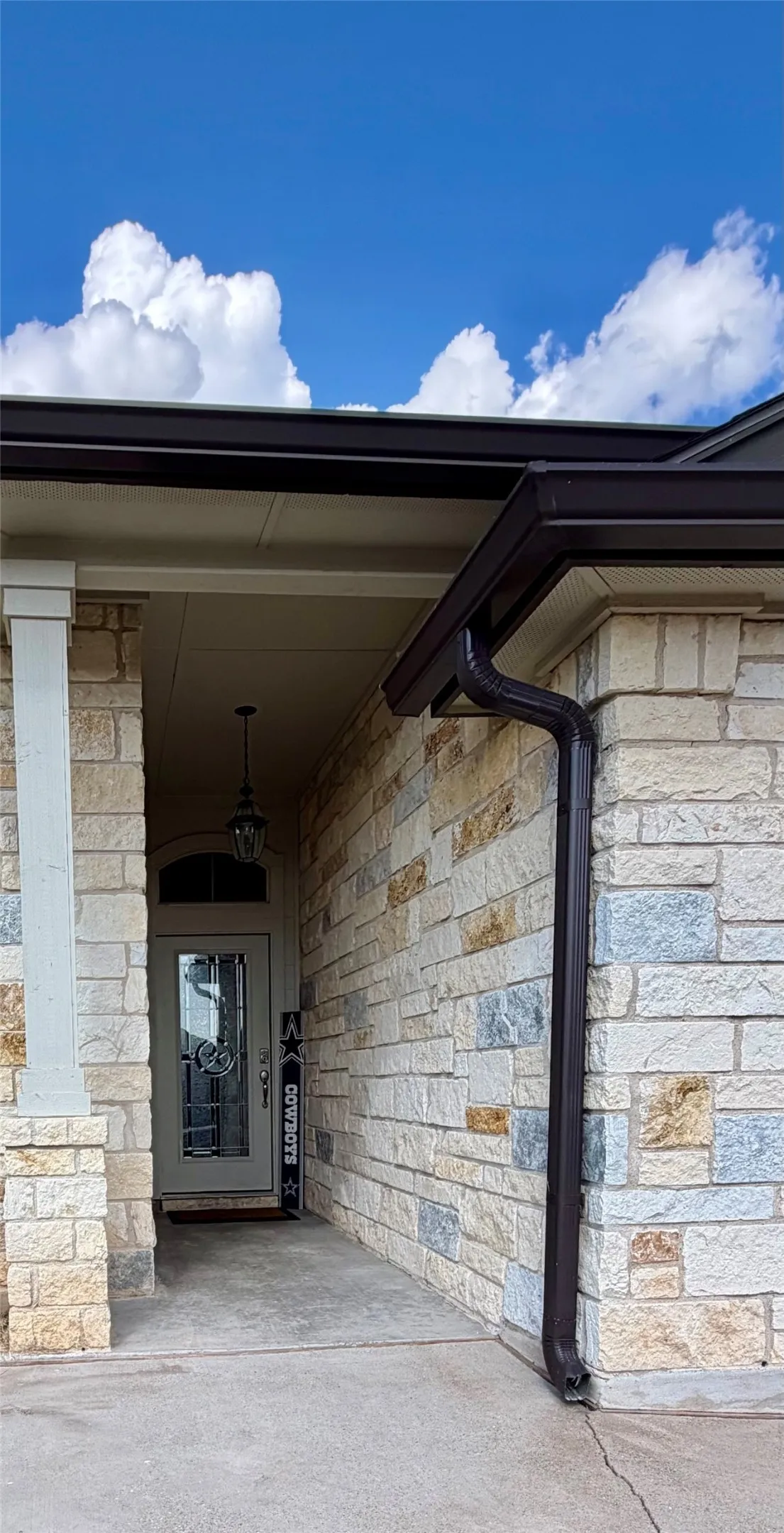 Single Family Residence For Sale in Mc Lennan County , 2808 Risinger Road, Lorena, Texas 76655, 4 Bedroom, 2 Bathroom, 2 Garage spaces, 1,837 Sqft, built in 2021, mls#21356022, Real Estate Agent in Lorena, Homes For Sale in Mc Lennan county, Homes For Sale in Lorena, Realtor in Lorena Texas, Real Estate Brokerage Independent Realty Texas, Luminita Cordes Realtor