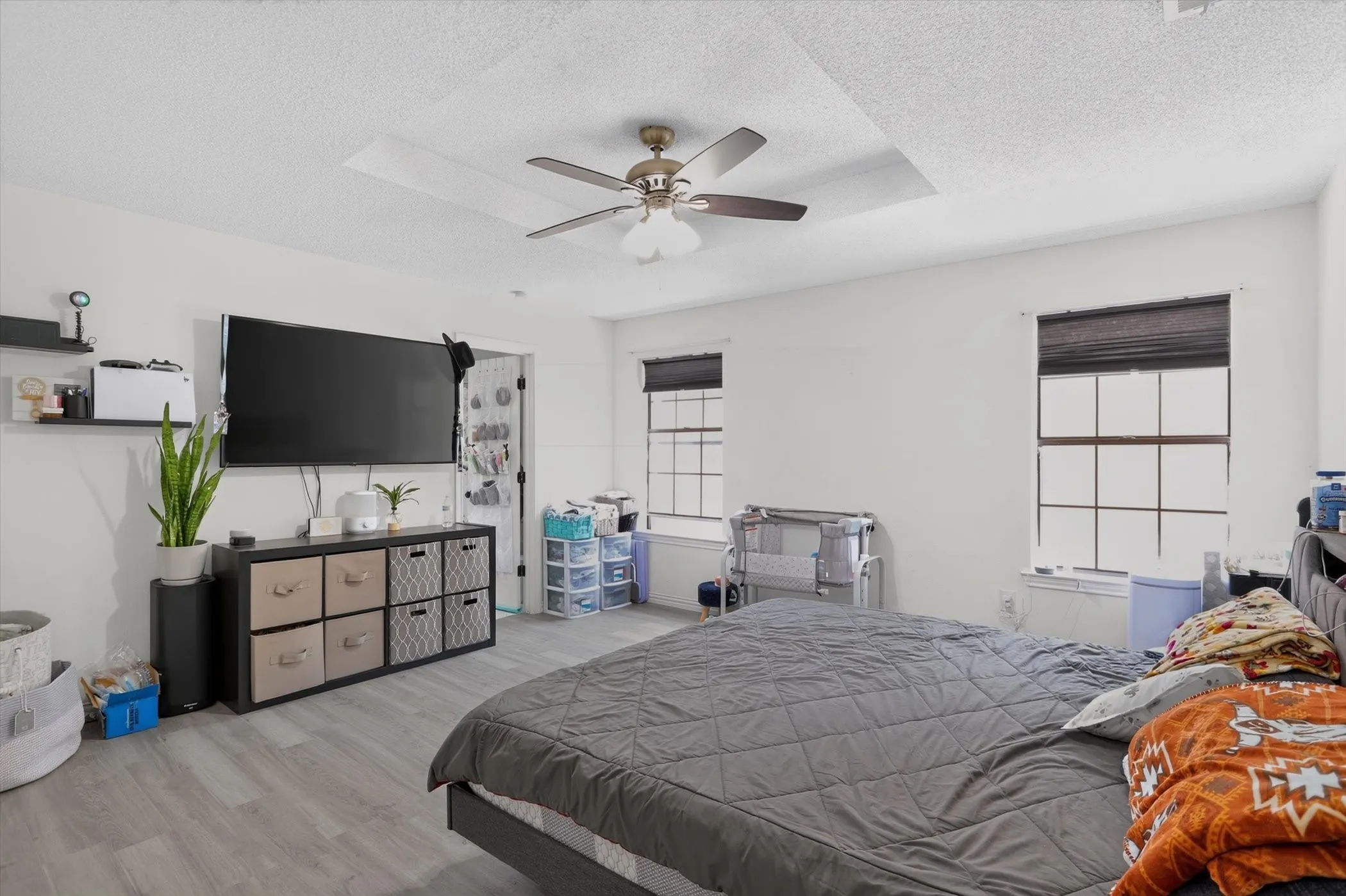 Single Family Residence For Rent in Dallas County , 2324 Markland Street, Irving, Texas 75060, 3 Bedroom, 2 Bathroom, Garage spaces, 1,912 Sqft, built in 1985, mls#21355392, Real Estate Agent in Irving, Homes For Rent in Dallas county, Homes For Rent in Irving, Realtor in Irving Texas, Real Estate Brokerage Independent Realty Texas, Luminita Cordes Realtor
