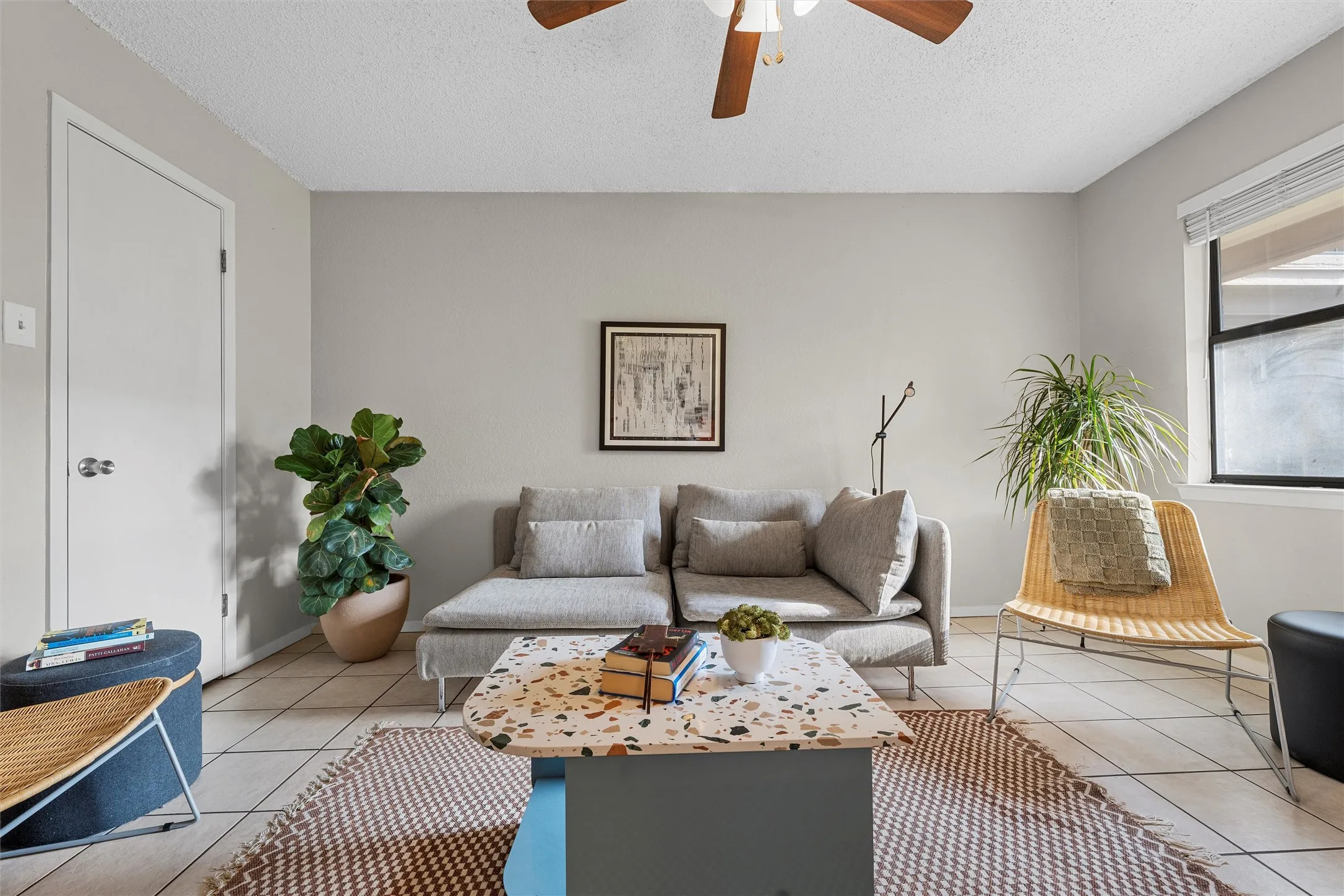 Condominium For Sale in Mc Lennan County , 1214 Baylor Avenue 116, Waco, Texas 76706, 1 Bedroom, 1 Bathroom, Garage spaces, 640 Sqft, built in 1983, mls#21355857, Real Estate Agent in Waco, Homes For Sale in Mc Lennan county, Homes For Sale in Waco, Realtor in Waco Texas, Real Estate Brokerage Independent Realty Texas, Luminita Cordes Realtor