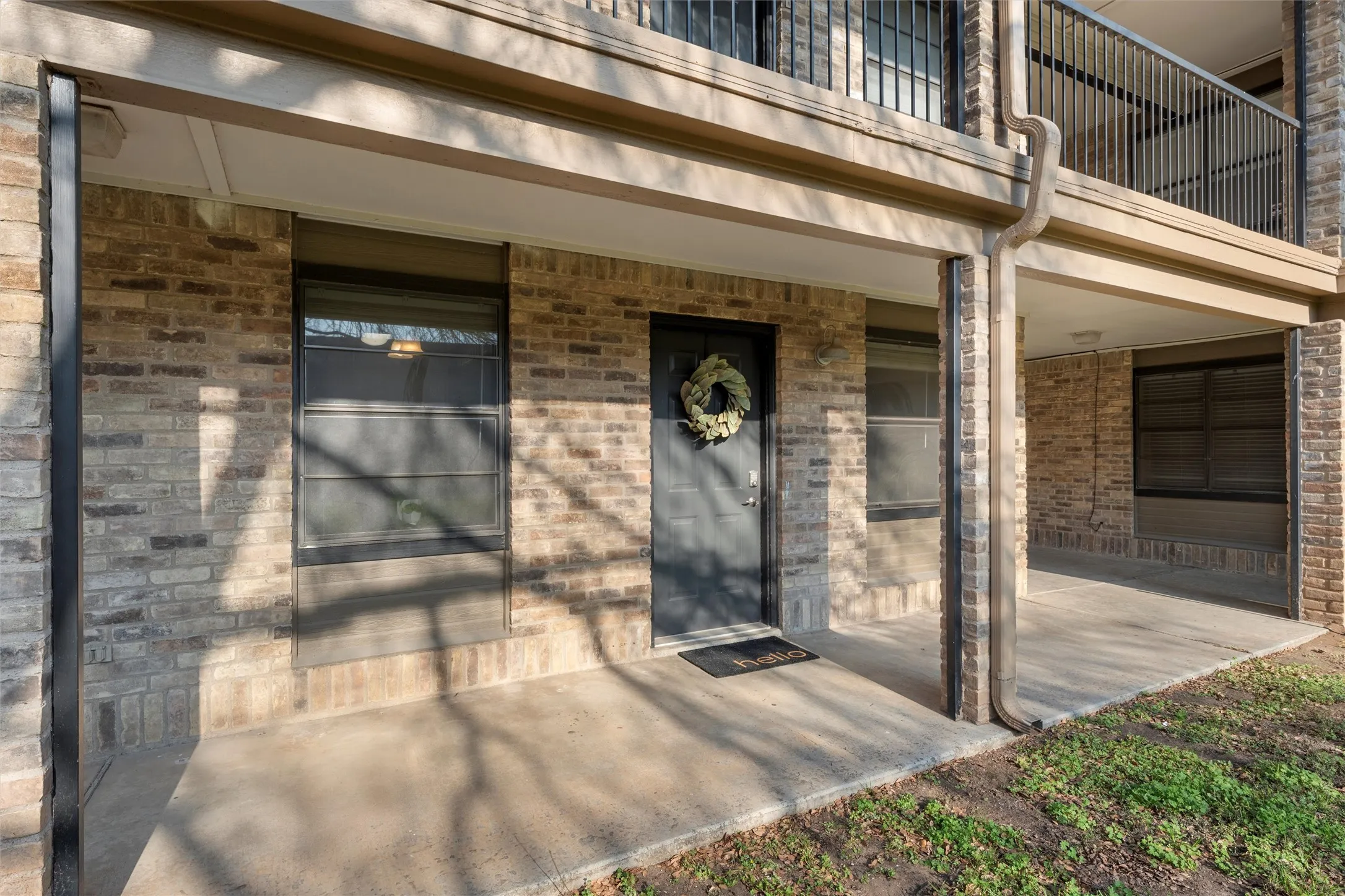 Condominium For Sale in Mc Lennan County , 1214 Baylor Avenue 116, Waco, Texas 76706, 1 Bedroom, 1 Bathroom, Garage spaces, 640 Sqft, built in 1983, mls#21355857, Real Estate Agent in Waco, Homes For Sale in Mc Lennan county, Homes For Sale in Waco, Realtor in Waco Texas, Real Estate Brokerage Independent Realty Texas, Luminita Cordes Realtor