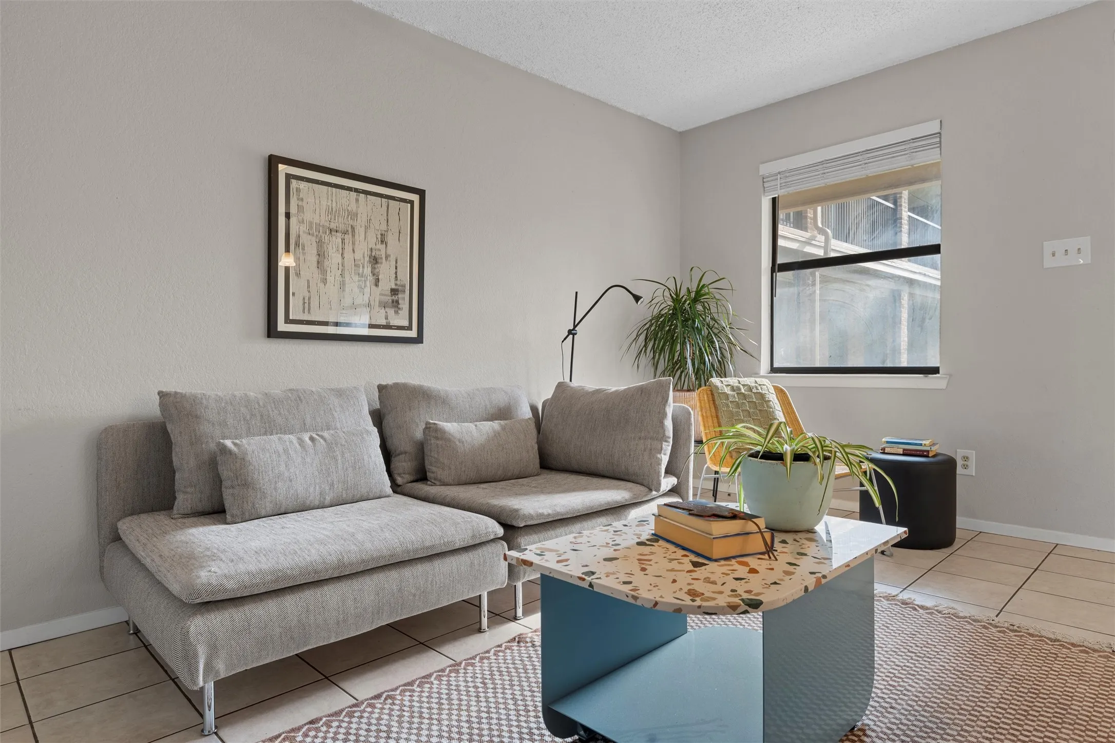 Condominium For Sale in Mc Lennan County , 1214 Baylor Avenue 116, Waco, Texas 76706, 1 Bedroom, 1 Bathroom, Garage spaces, 640 Sqft, built in 1983, mls#21355857, Real Estate Agent in Waco, Homes For Sale in Mc Lennan county, Homes For Sale in Waco, Realtor in Waco Texas, Real Estate Brokerage Independent Realty Texas, Luminita Cordes Realtor