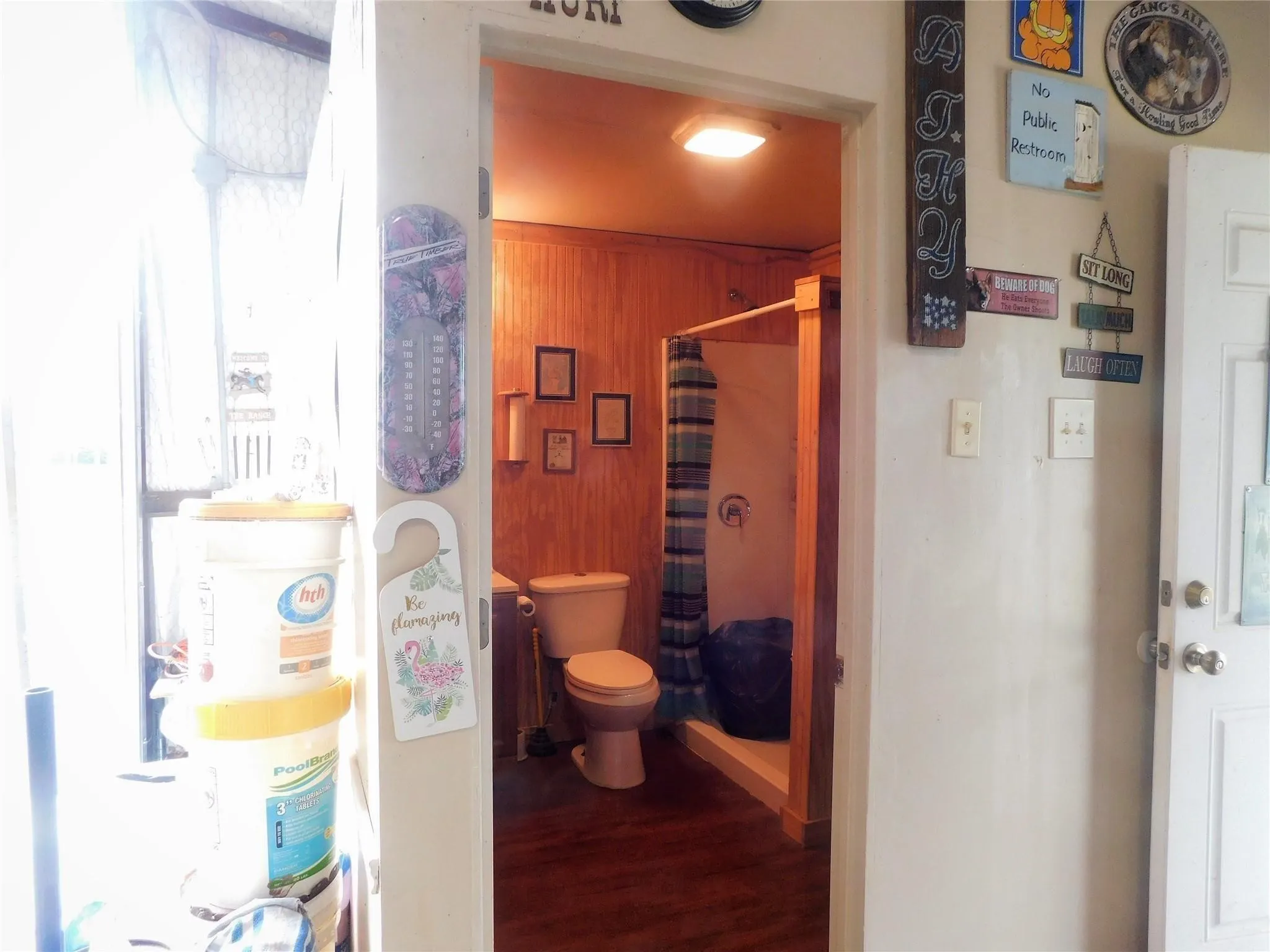 Full Bathroom in shop