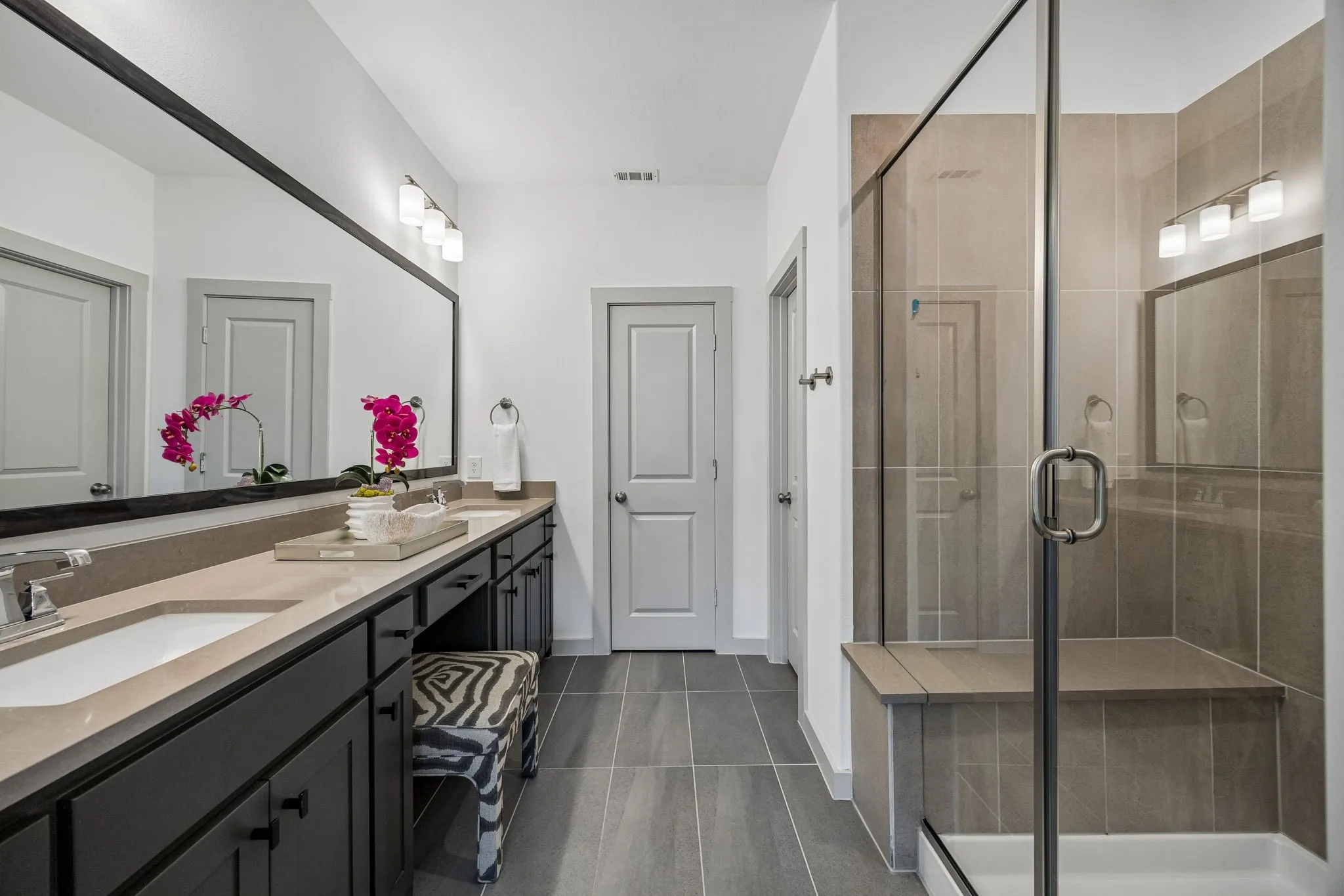 Townhouse For Sale in Tarrant County , 232 Spring Hill Road, Flower Mound, Texas 75028, 2 Bedroom, 3 Bathroom, 2 Garage spaces, 1,513 Sqft, built in 2022, mls#21356080, Real Estate Agent in Flower Mound, Homes For Sale in Tarrant county, Homes For Sale in Flower Mound, Realtor in Flower Mound Texas, Real Estate Brokerage Independent Realty Texas, Luminita Cordes Realtor