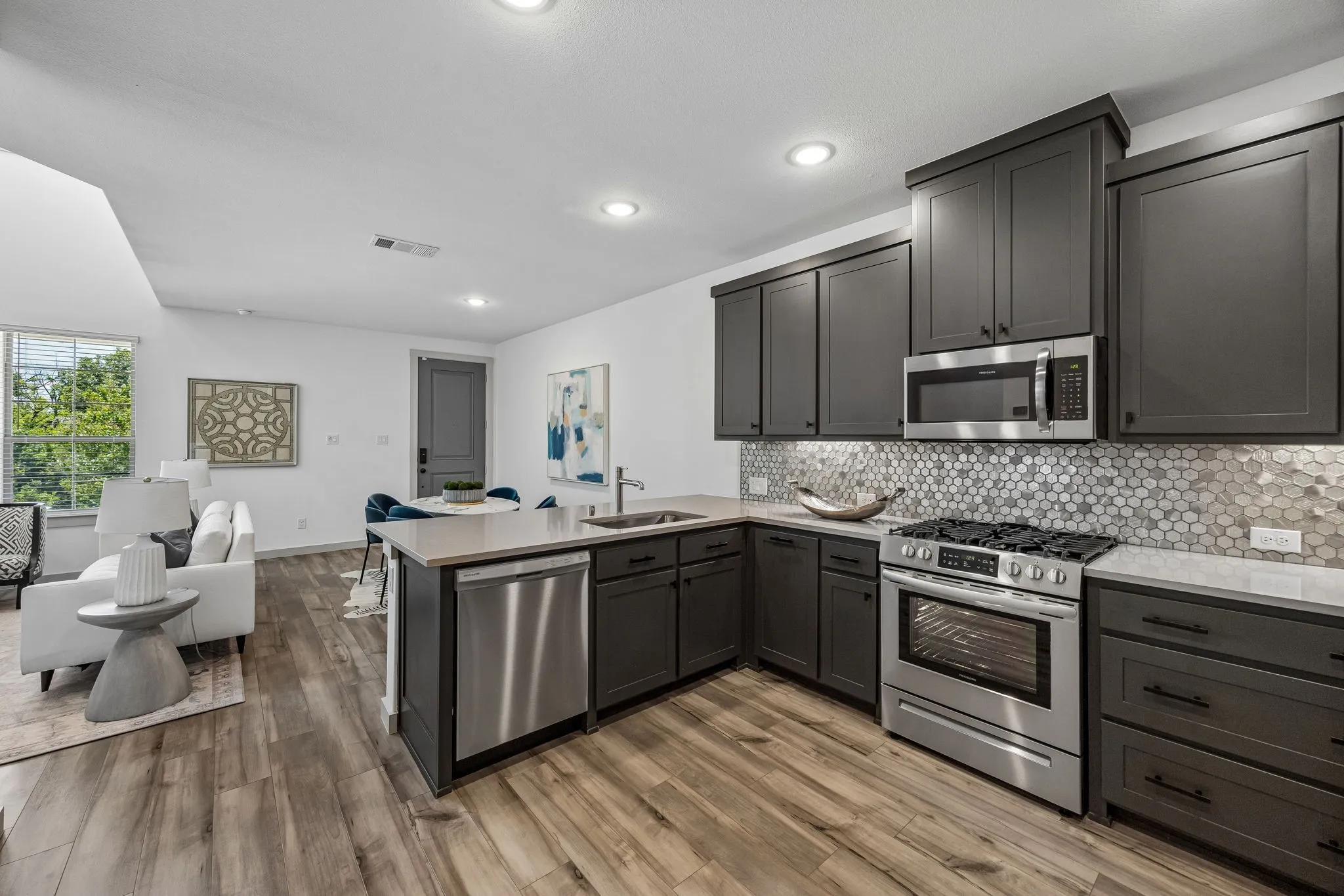 Townhouse For Sale in Tarrant County , 232 Spring Hill Road, Flower Mound, Texas 75028, 2 Bedroom, 3 Bathroom, 2 Garage spaces, 1,513 Sqft, built in 2022, mls#21356080, Real Estate Agent in Flower Mound, Homes For Sale in Tarrant county, Homes For Sale in Flower Mound, Realtor in Flower Mound Texas, Real Estate Brokerage Independent Realty Texas, Luminita Cordes Realtor