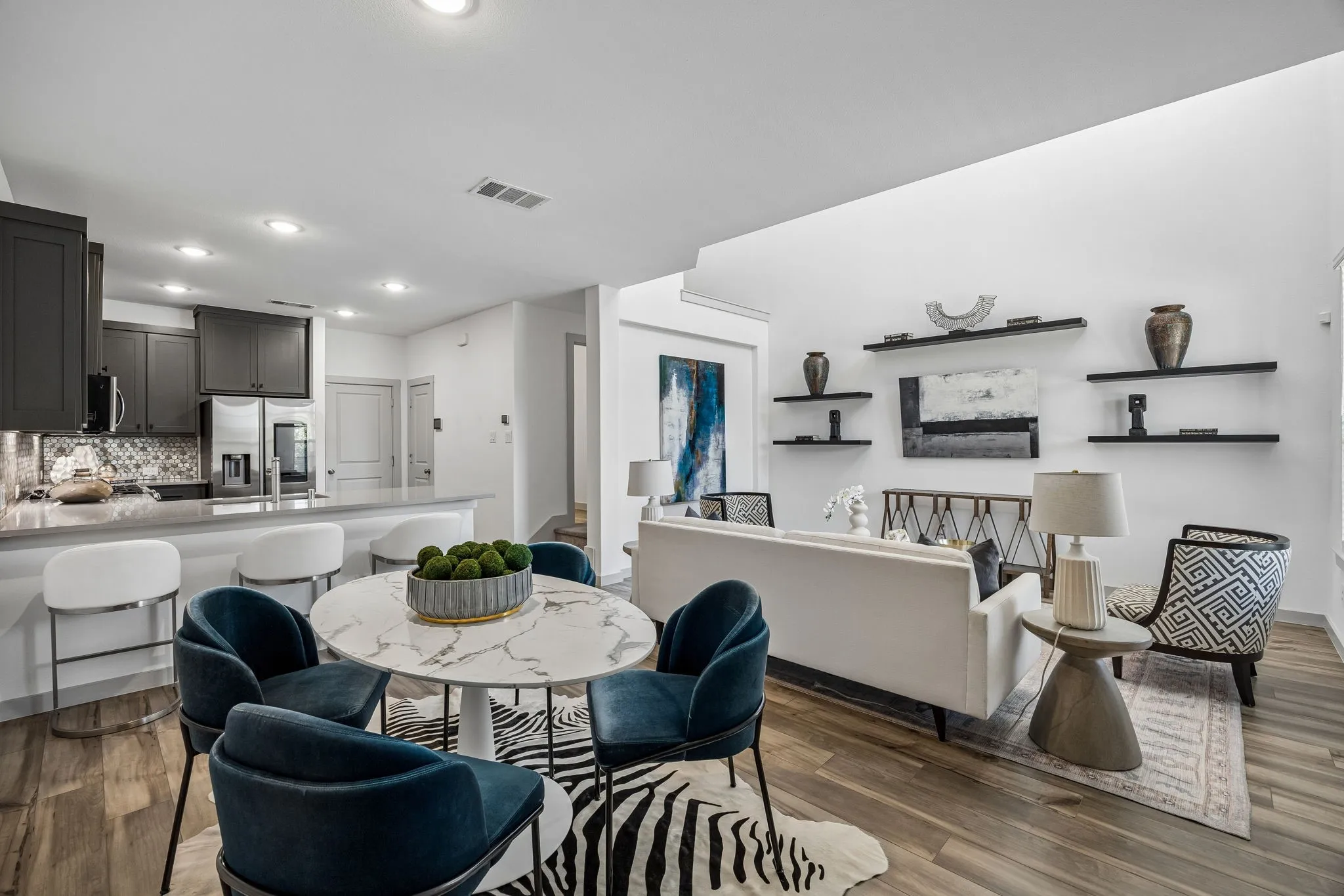 Townhouse For Sale in Tarrant County , 232 Spring Hill Road, Flower Mound, Texas 75028, 2 Bedroom, 3 Bathroom, 2 Garage spaces, 1,513 Sqft, built in 2022, mls#21356080, Real Estate Agent in Flower Mound, Homes For Sale in Tarrant county, Homes For Sale in Flower Mound, Realtor in Flower Mound Texas, Real Estate Brokerage Independent Realty Texas, Luminita Cordes Realtor