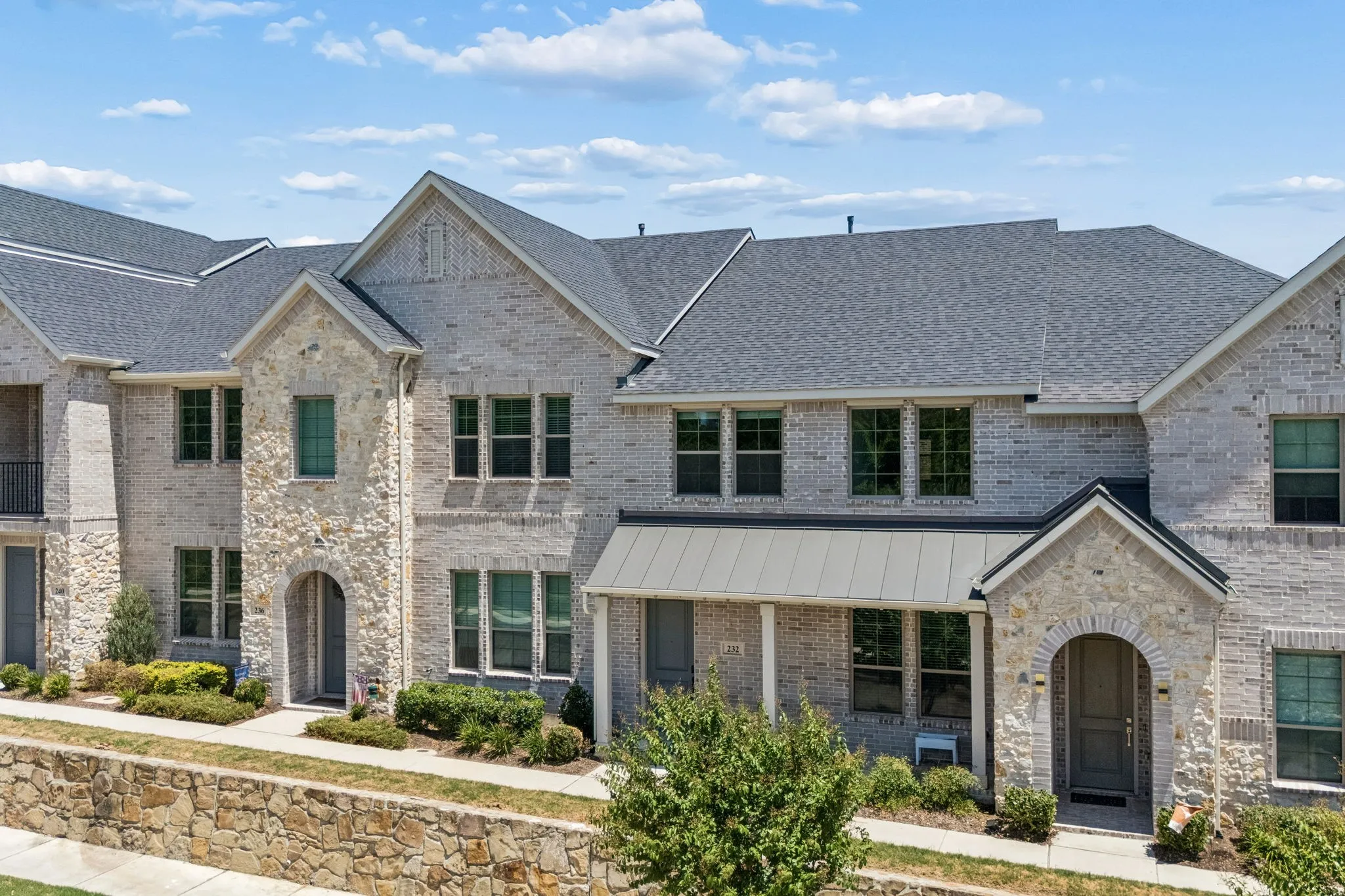 Townhouse For Sale in Tarrant County , 232 Spring Hill Road, Flower Mound, Texas 75028, 2 Bedroom, 3 Bathroom, 2 Garage spaces, 1,513 Sqft, built in 2022, mls#21356080, Real Estate Agent in Flower Mound, Homes For Sale in Tarrant county, Homes For Sale in Flower Mound, Realtor in Flower Mound Texas, Real Estate Brokerage Independent Realty Texas, Luminita Cordes Realtor