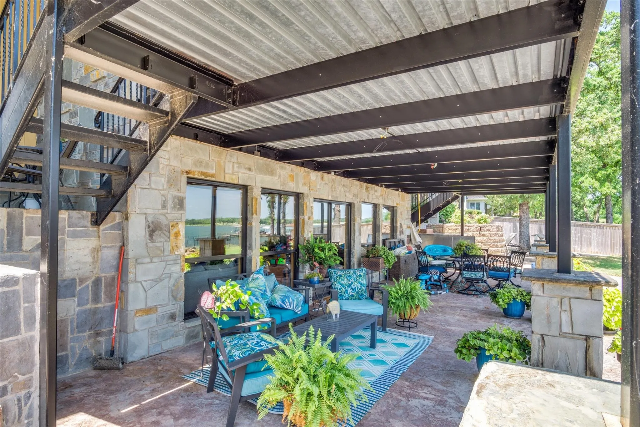 Single Family Residence For Sale in Tarrant County , 6600 Wells Burnett Road, Fort Worth, Texas 76135, 14 Bedroom, 7 Bathroom, 8 Garage spaces, 6,862 Sqft, built in 1963, Price $2,895,000, mls#21353034, Real Estate Agent in Fort Worth, Homes For Sale in Tarrant county, Homes For Sale in Fort Worth, Realtor in Fort Worth Texas, Real Estate Brokerage Independent Realty Texas, Luminita Cordes Realtor