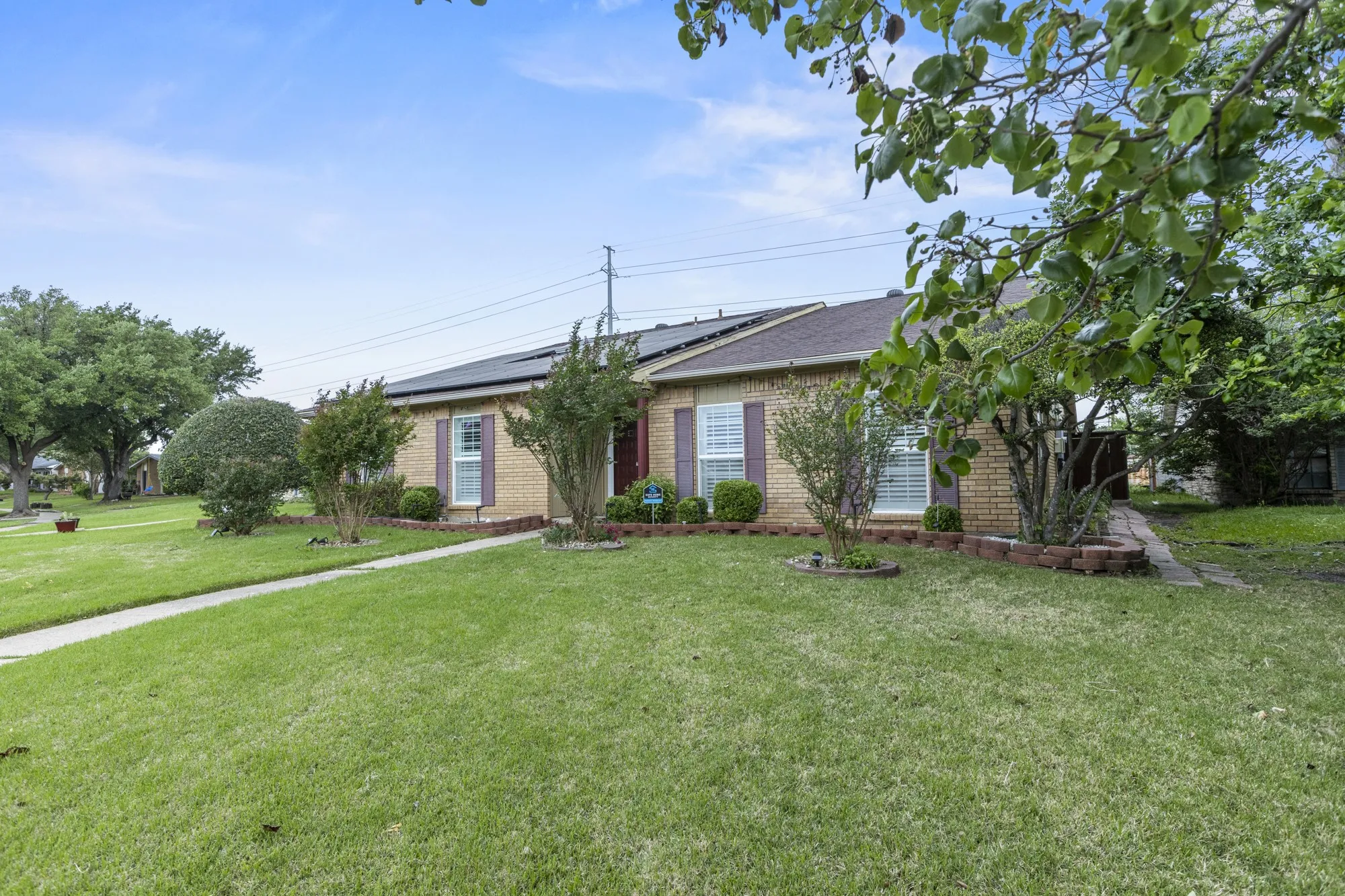 Single Family Residence For Sale in Dallas County , 413 Hardwood Trail, Mesquite, Texas 75150, 4 Bedroom, 2 Bathroom, Garage spaces, 3,364 Sqft, built in 1979, mls#21356105, Real Estate Agent in Mesquite, Homes For Sale in Dallas county, Homes For Sale in Mesquite, Realtor in Mesquite Texas, Real Estate Brokerage Independent Realty Texas, Luminita Cordes Realtor